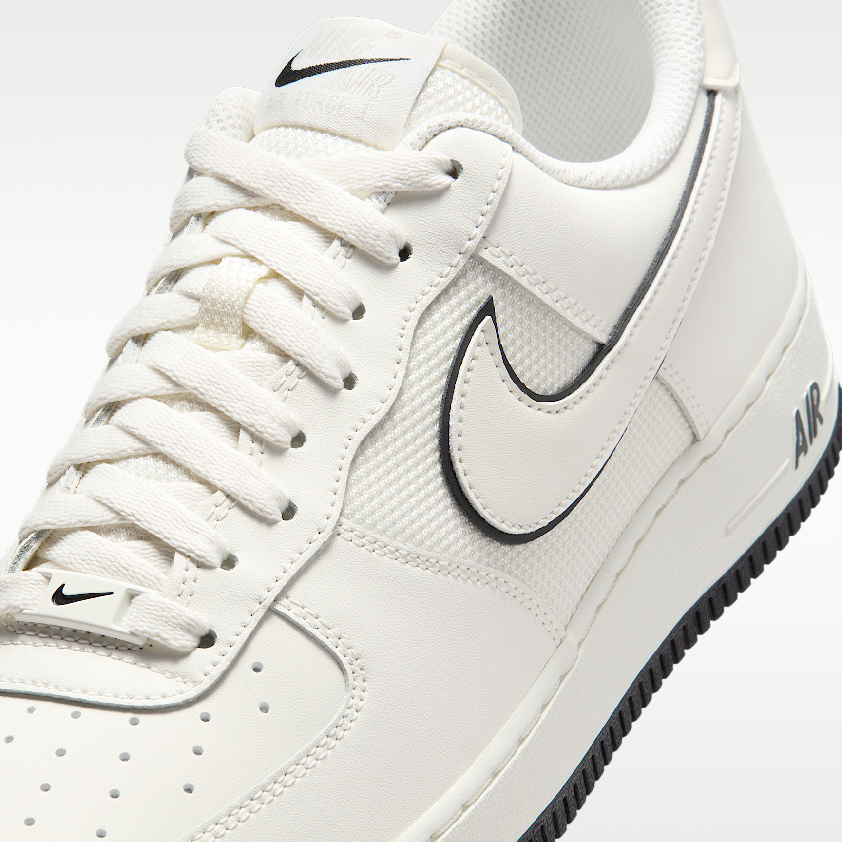 Nike Air Force 1 '07
