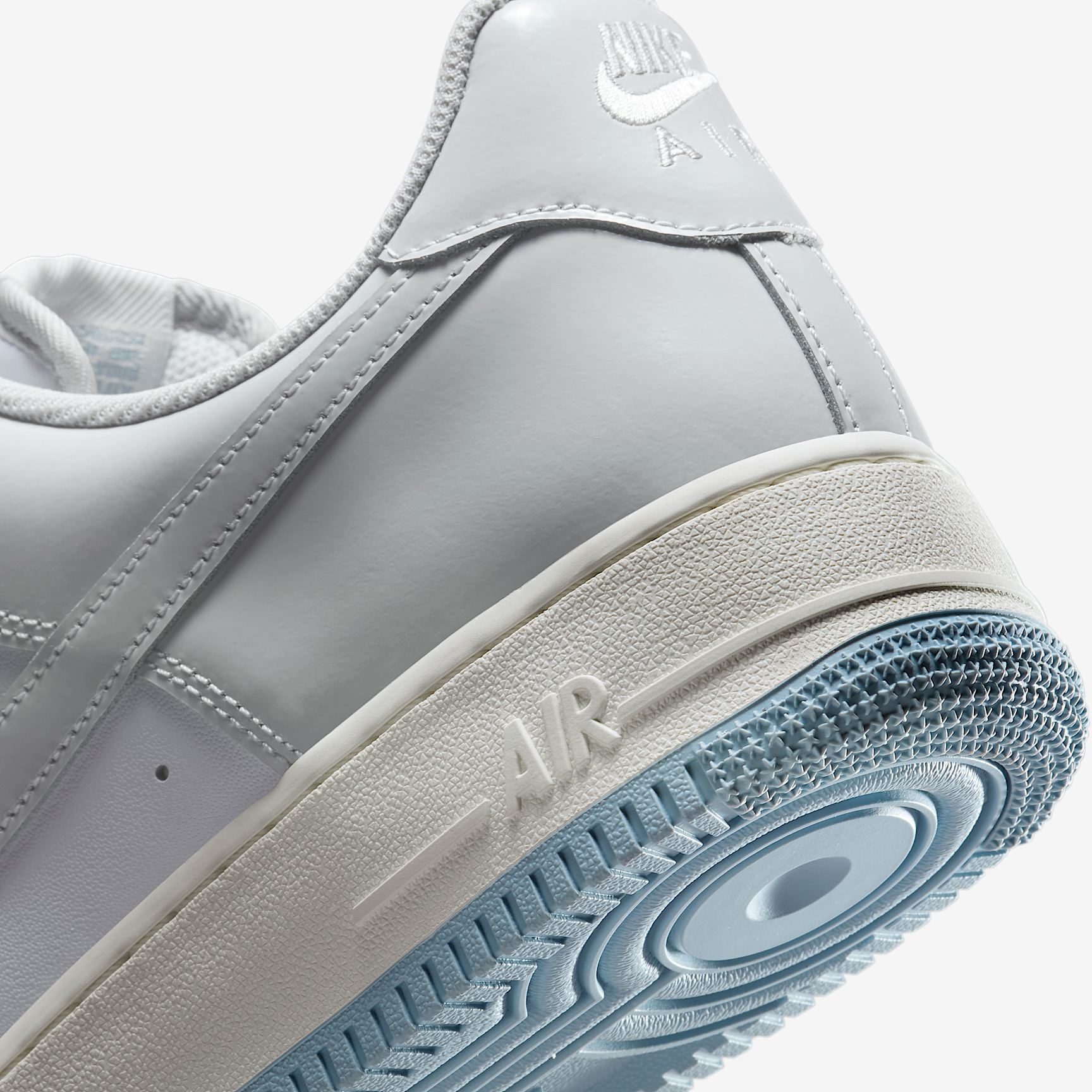 Nike Air Force 1 '07