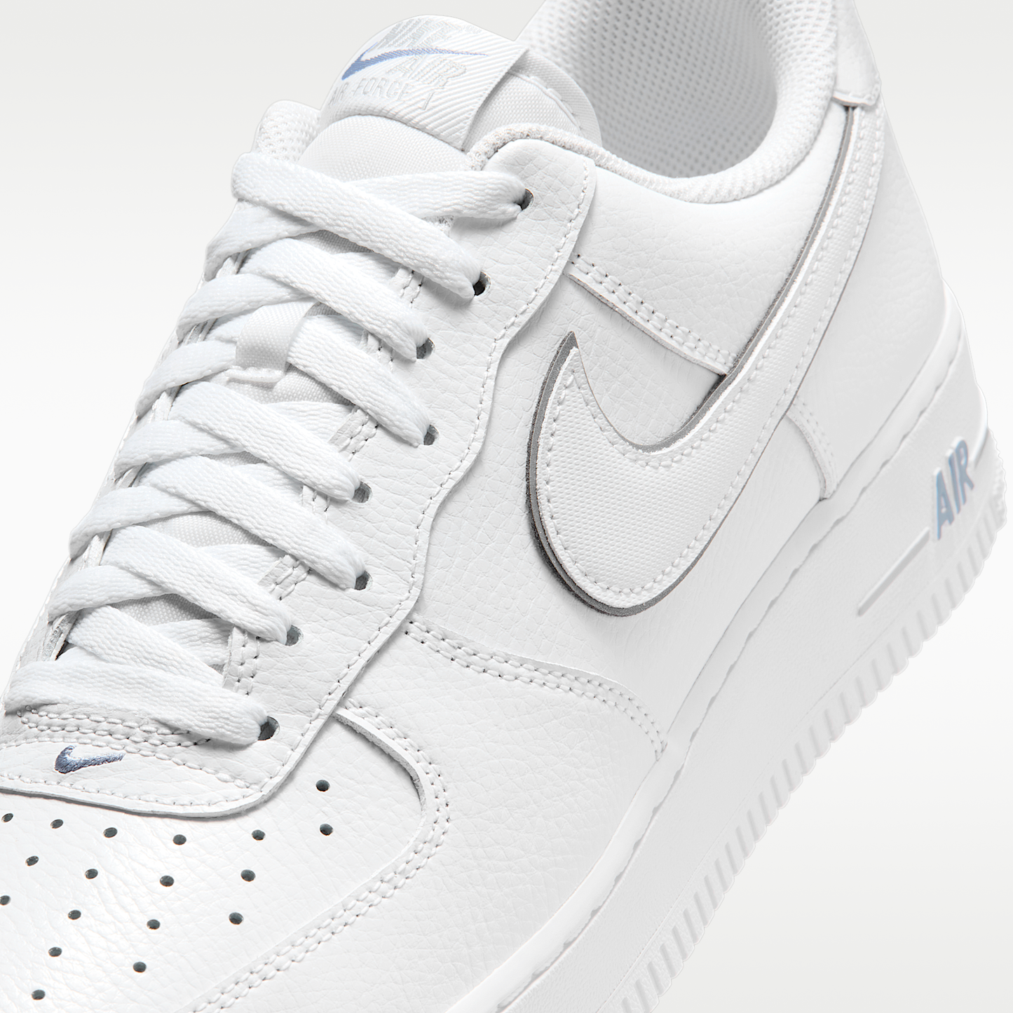 Nike Air Force 1 '07 LV8