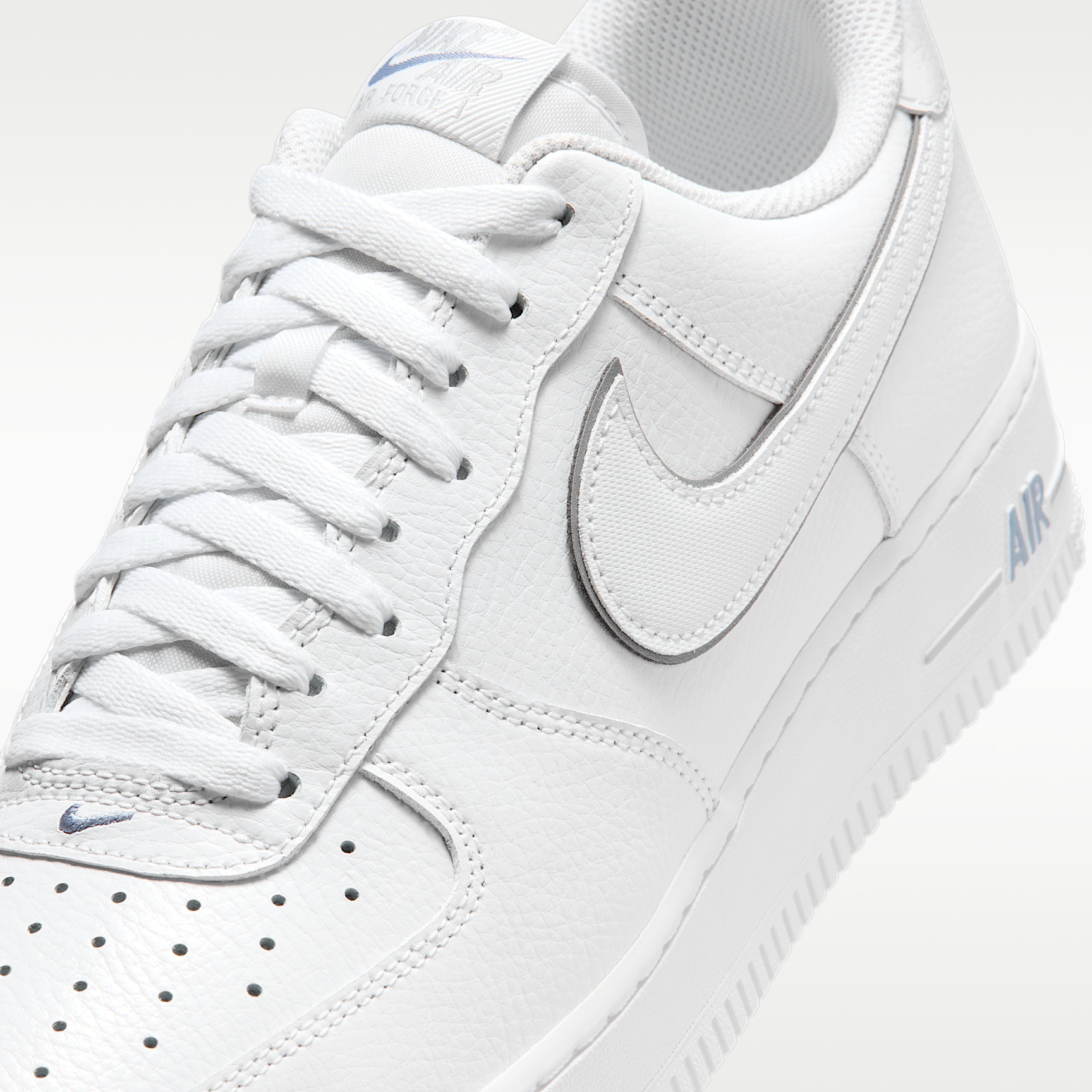 Nike Air Force 1 '07 LV8