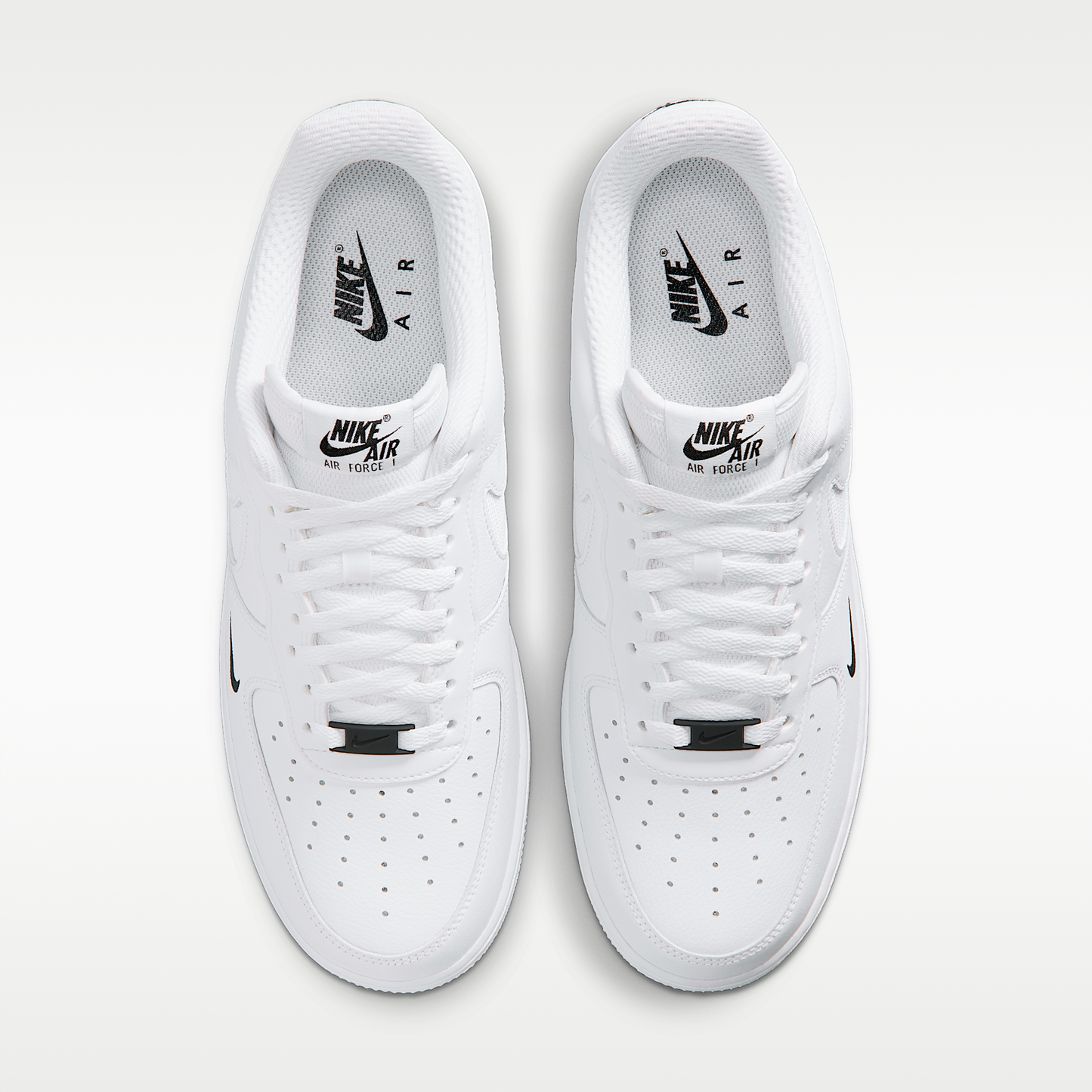 Nike Air Force 1 '07 LV8