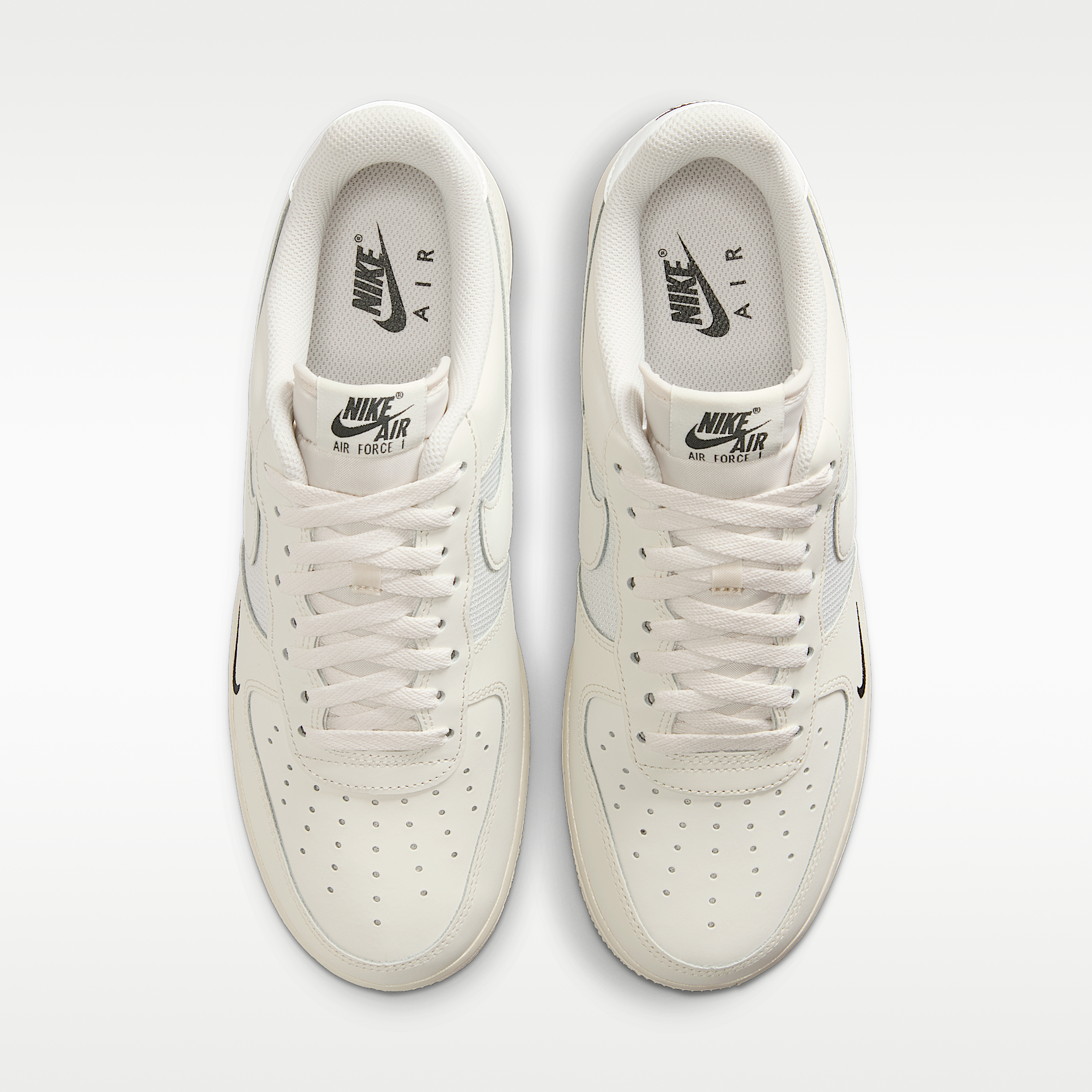 Nike Air Force 1 '07 LV8