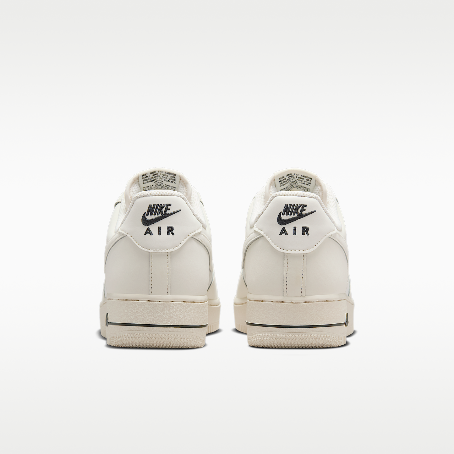 Nike Air Force 1 '07 LV8