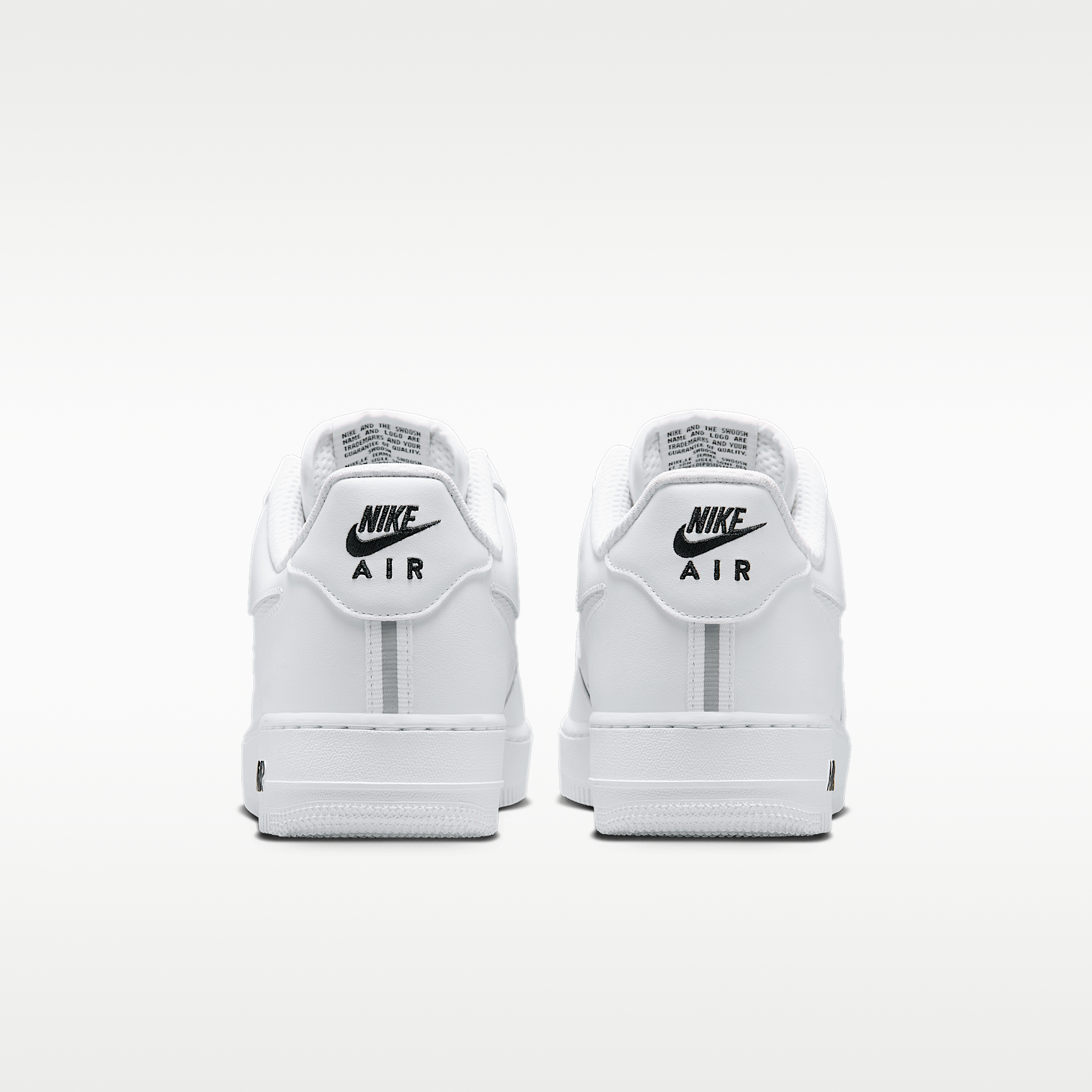 Nike Air Force 1 '07 LV8
