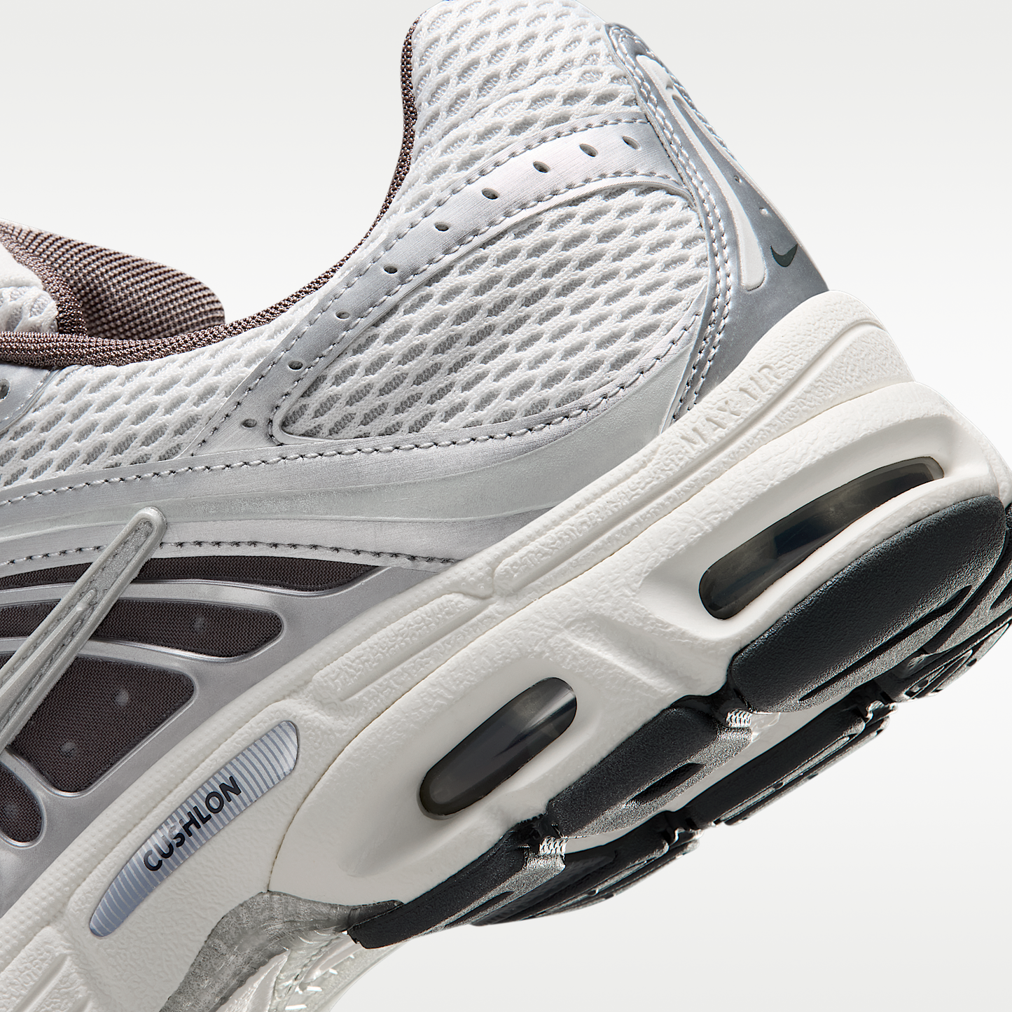 Nike Air Max Moto 2K