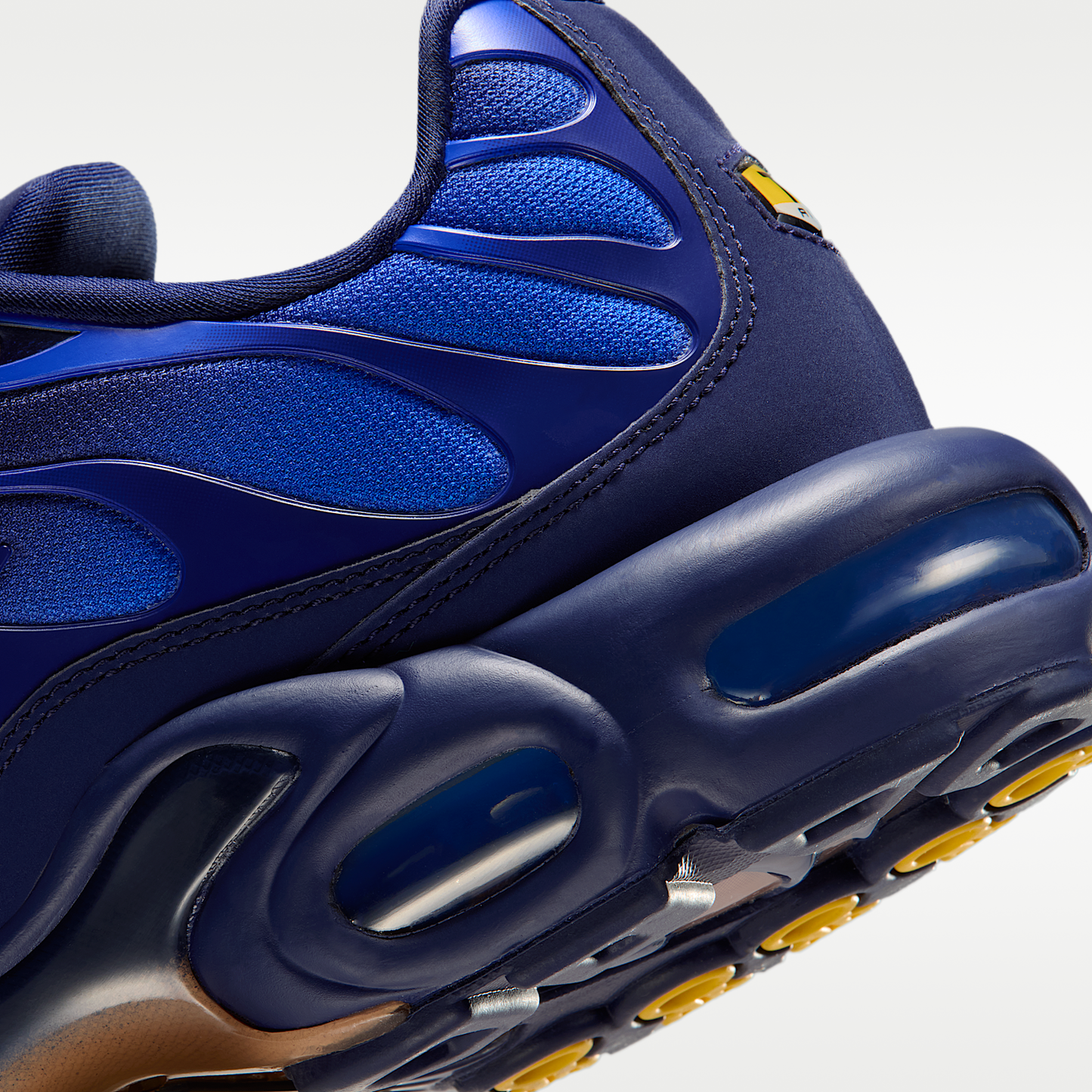 Nike Air Max Plus OG 'FFF'