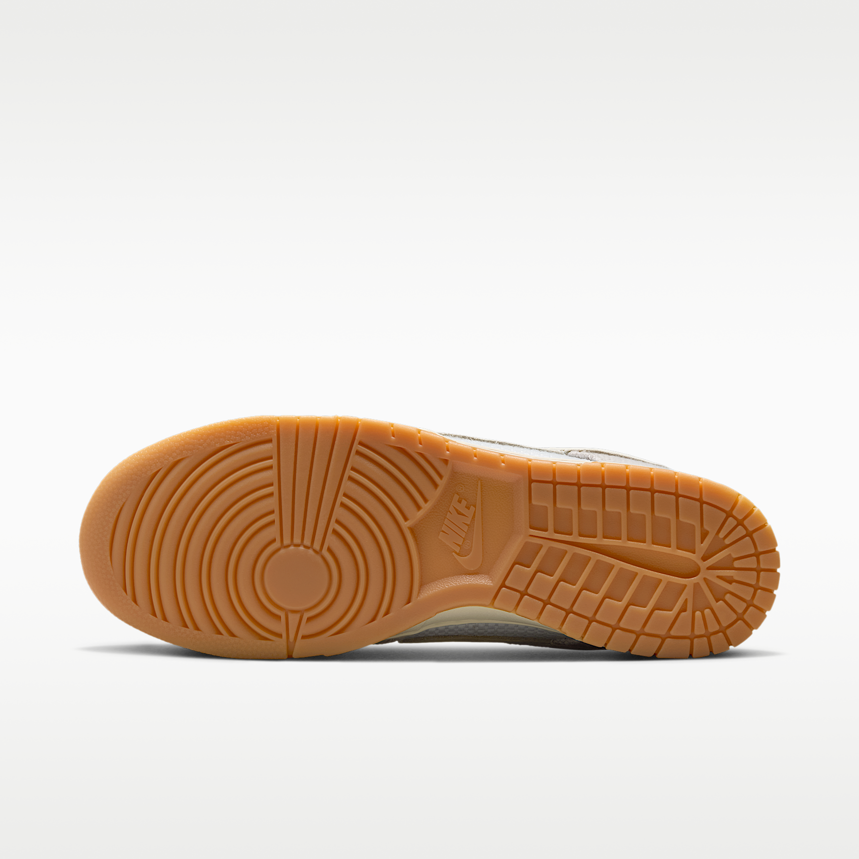 Nike Dunk Low Retro SE