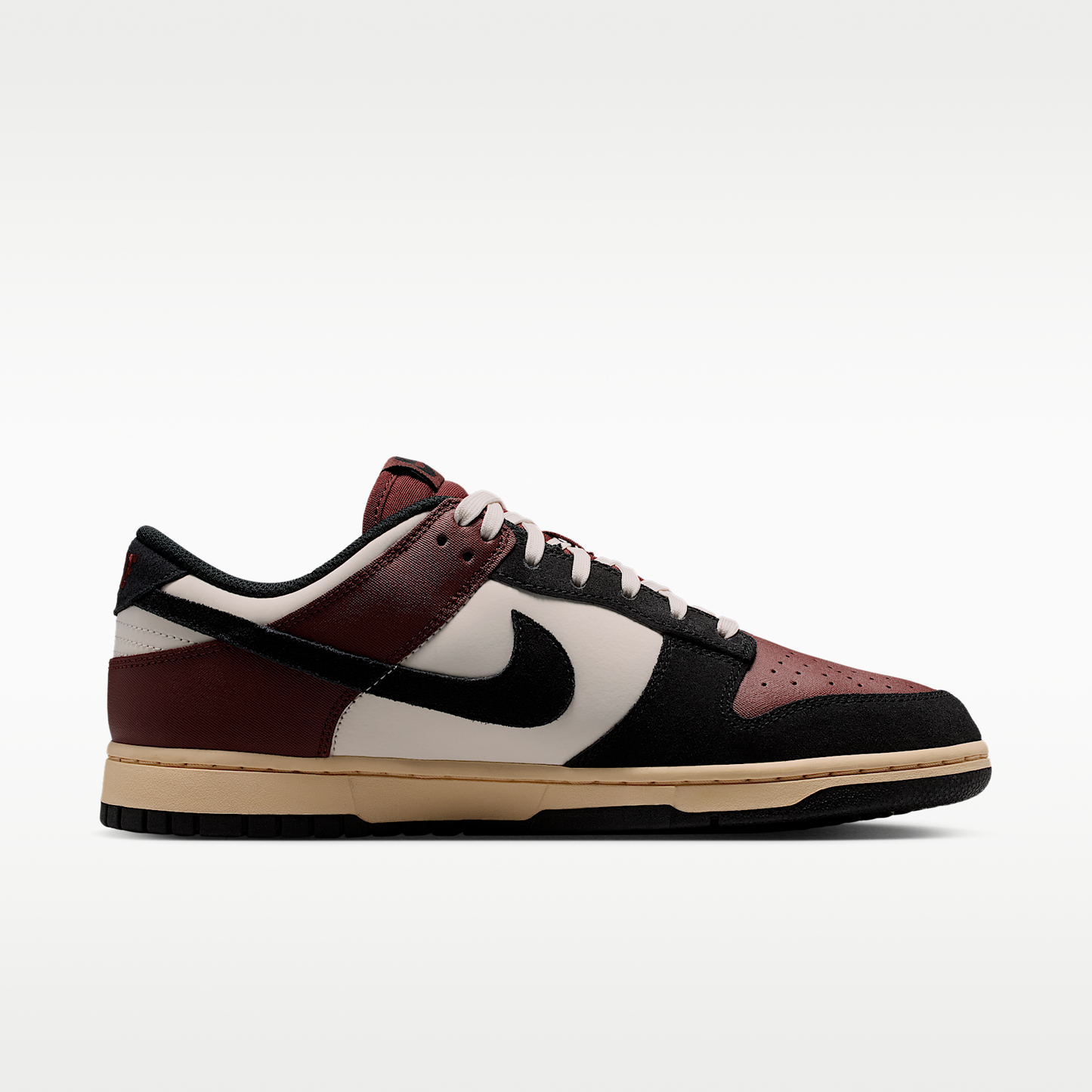 Nike Dunk Low Retro