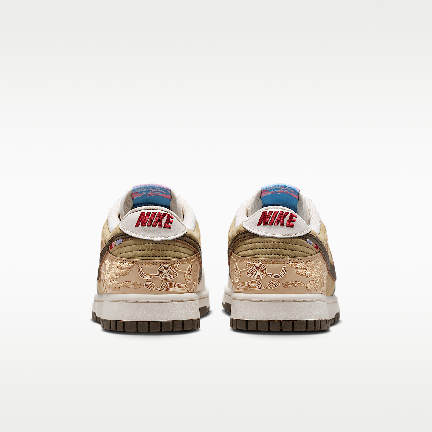 Nike Dunk Low SE 'LNY'