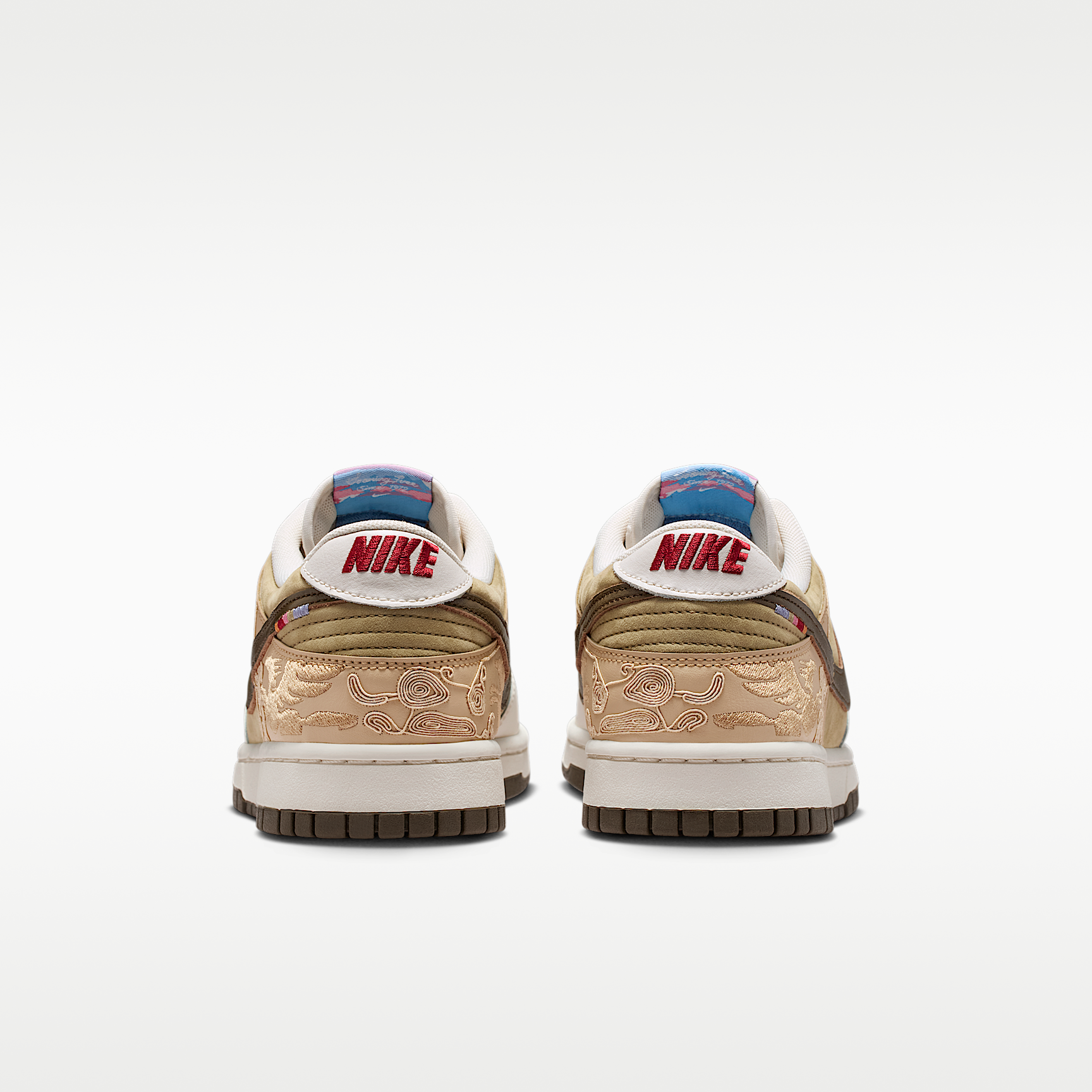 Nike Dunk Low SE 'LNY'