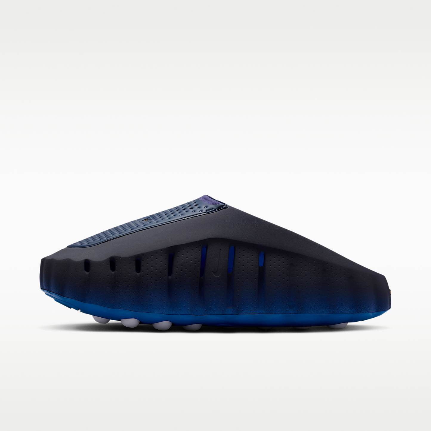 Nike Mind 001