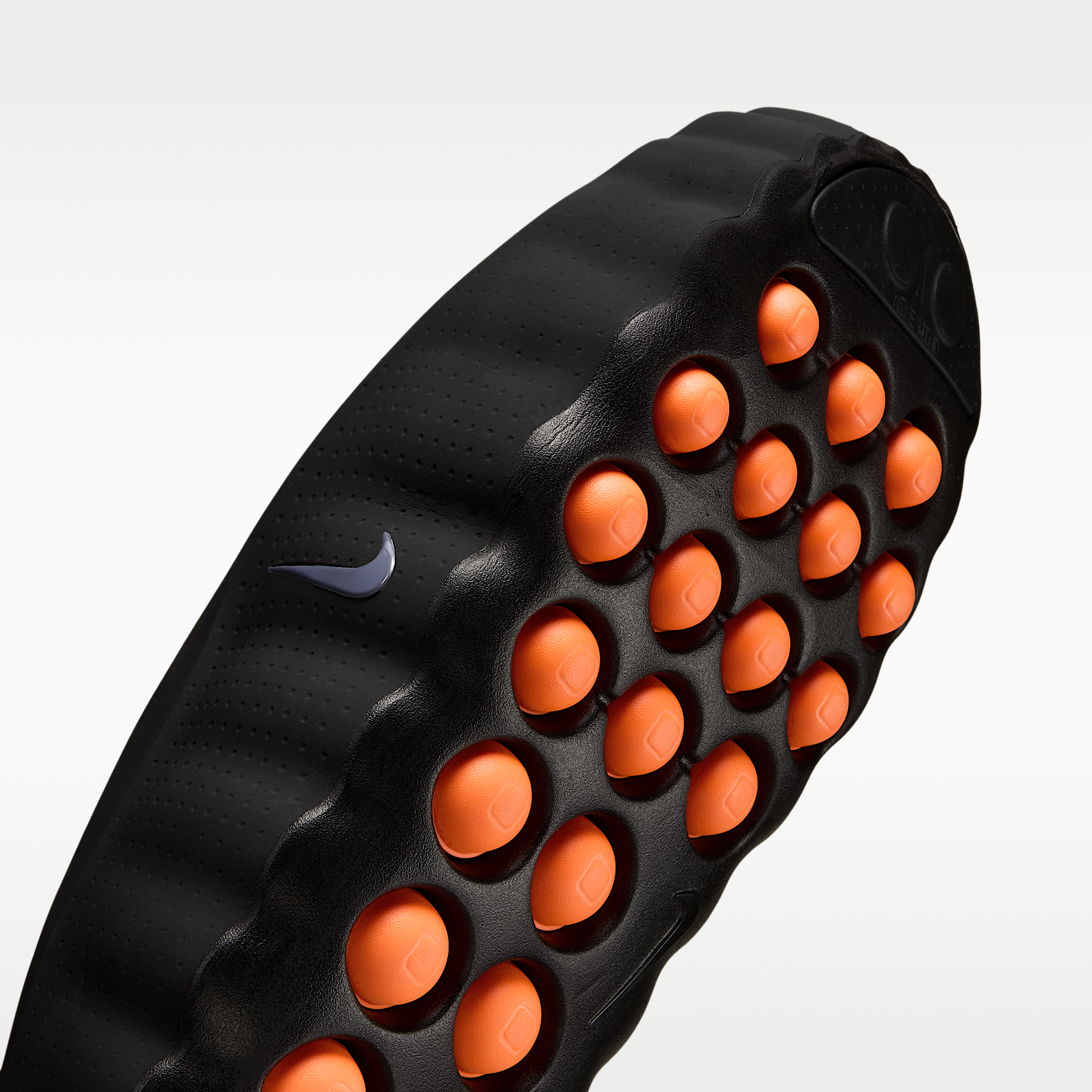 Nike Mind 001