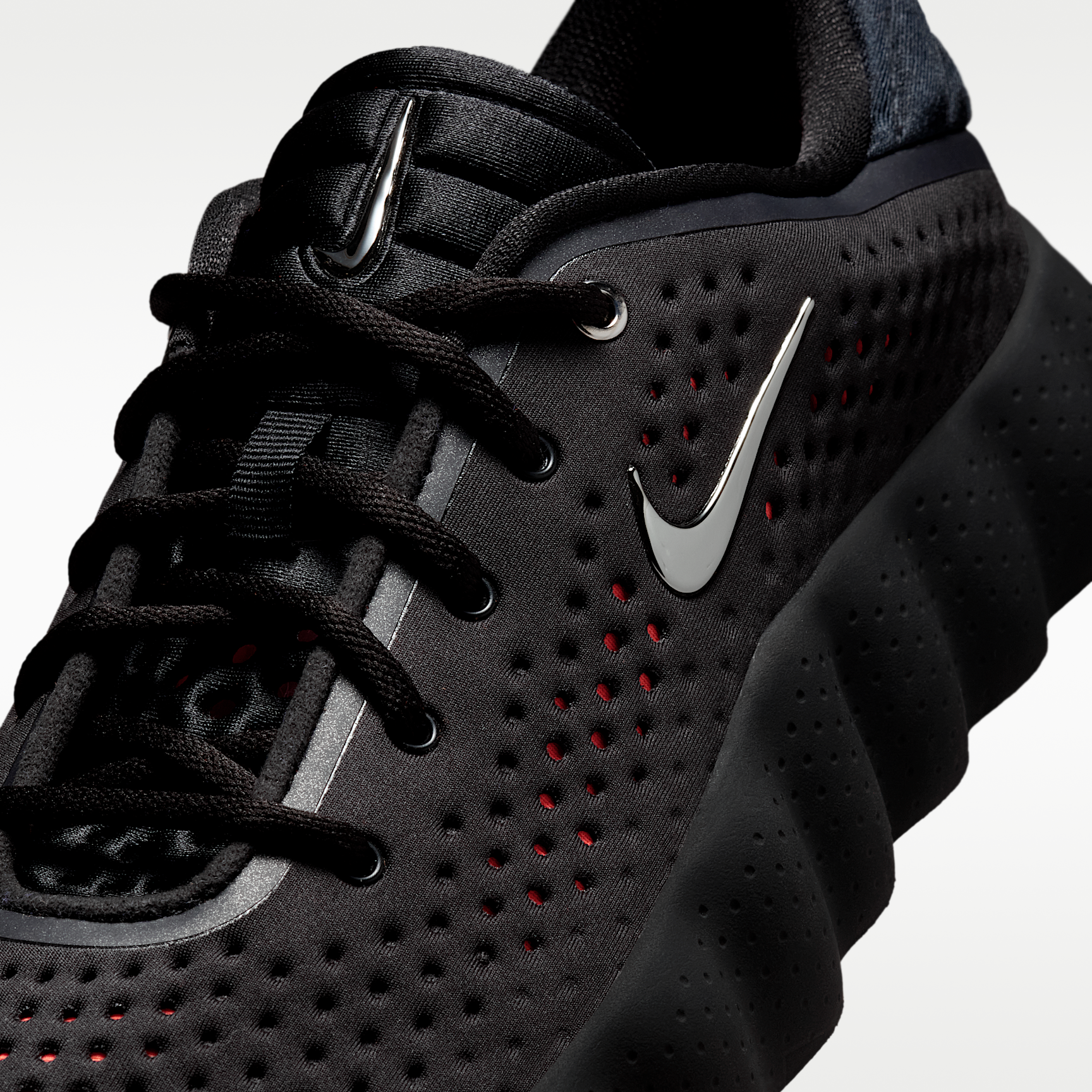 Nike Mind 002