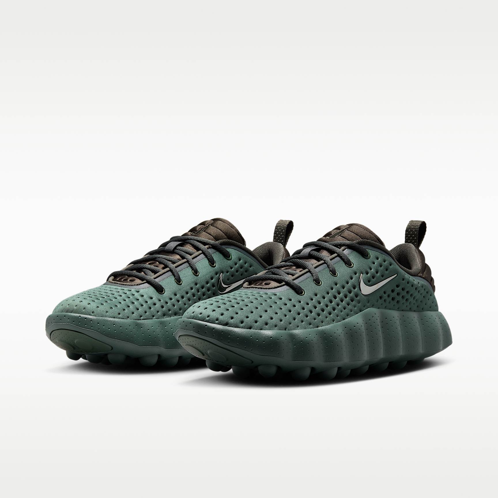 Nike Mind 002
