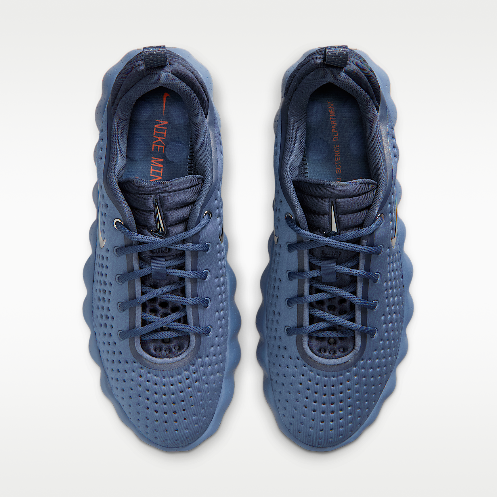 Nike Mind 002