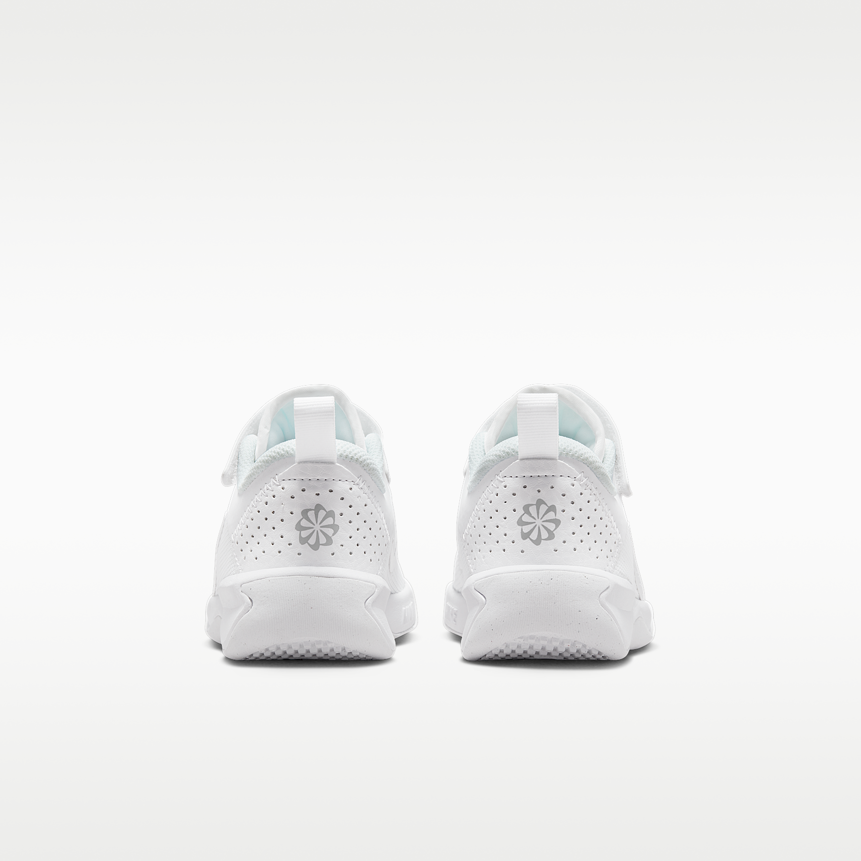 Nike Omni Multi-Court