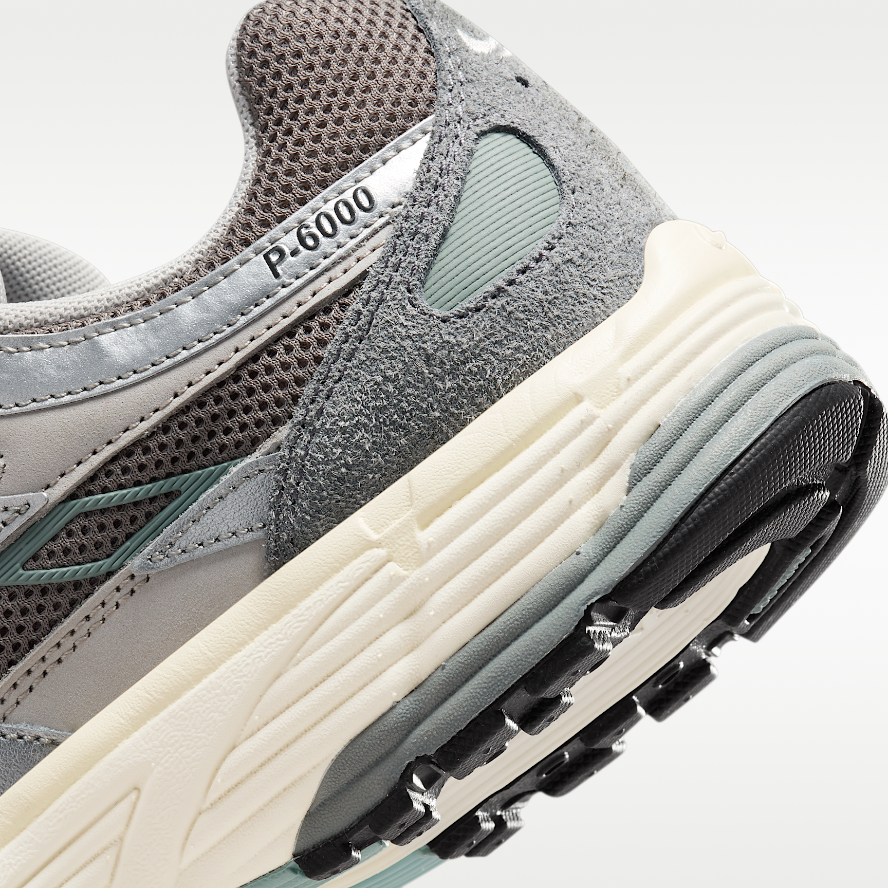 Nike P-6000