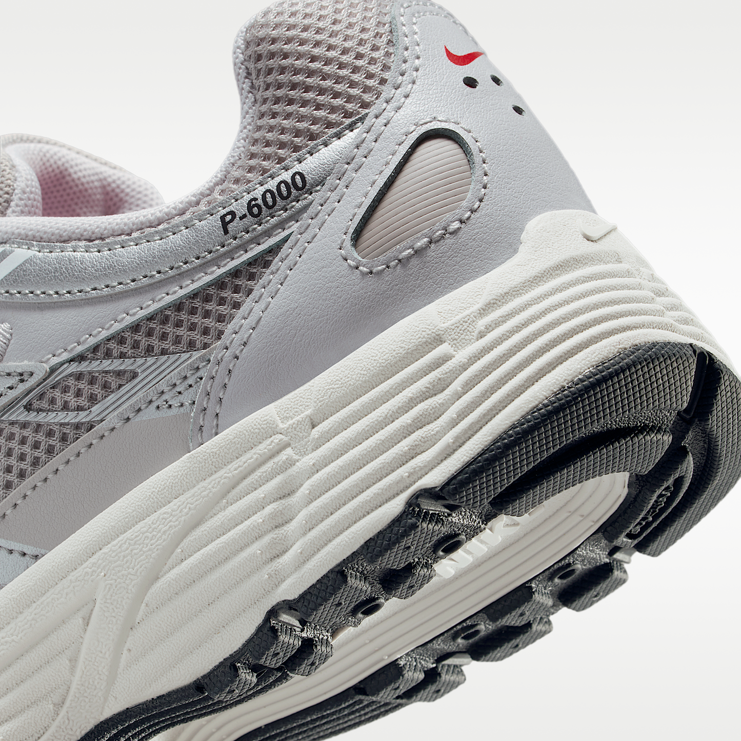 Nike P-6000