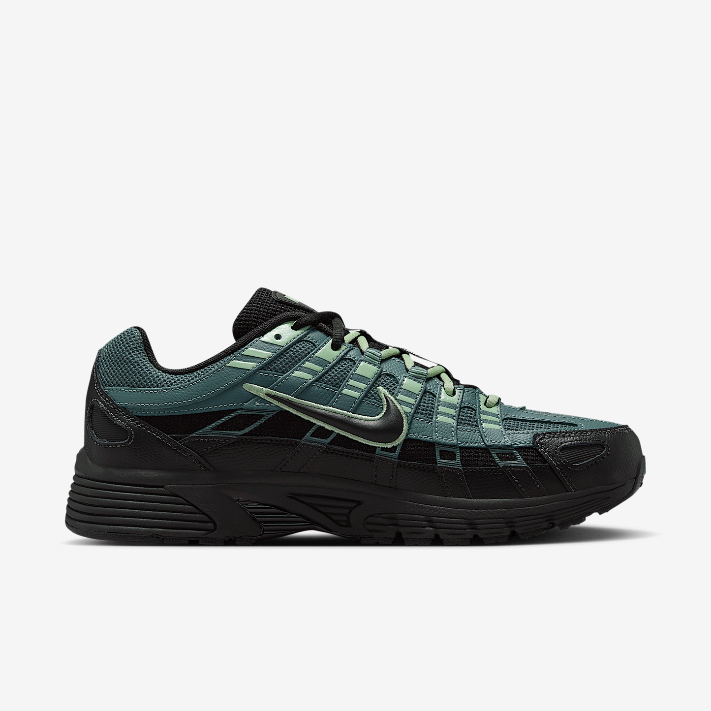 Nike P-6000