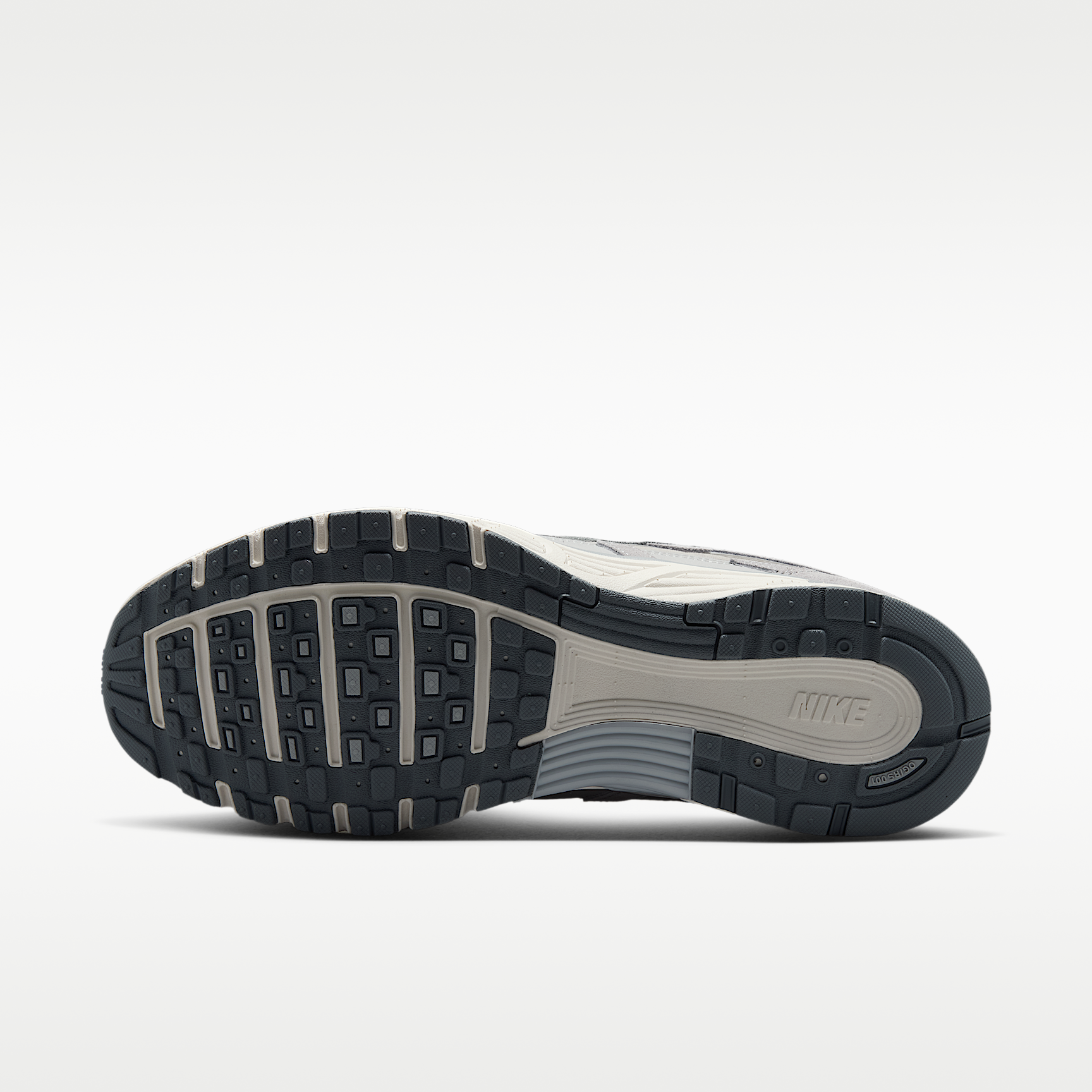 Nike P-6000 SE