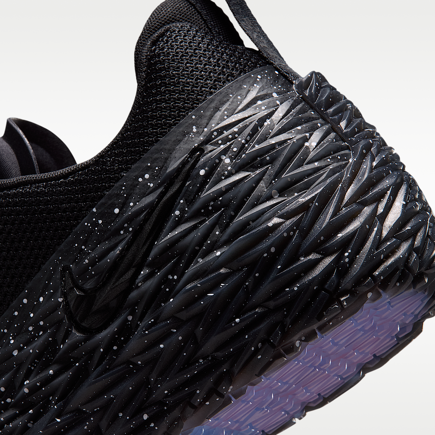 Nike S.T. Charge