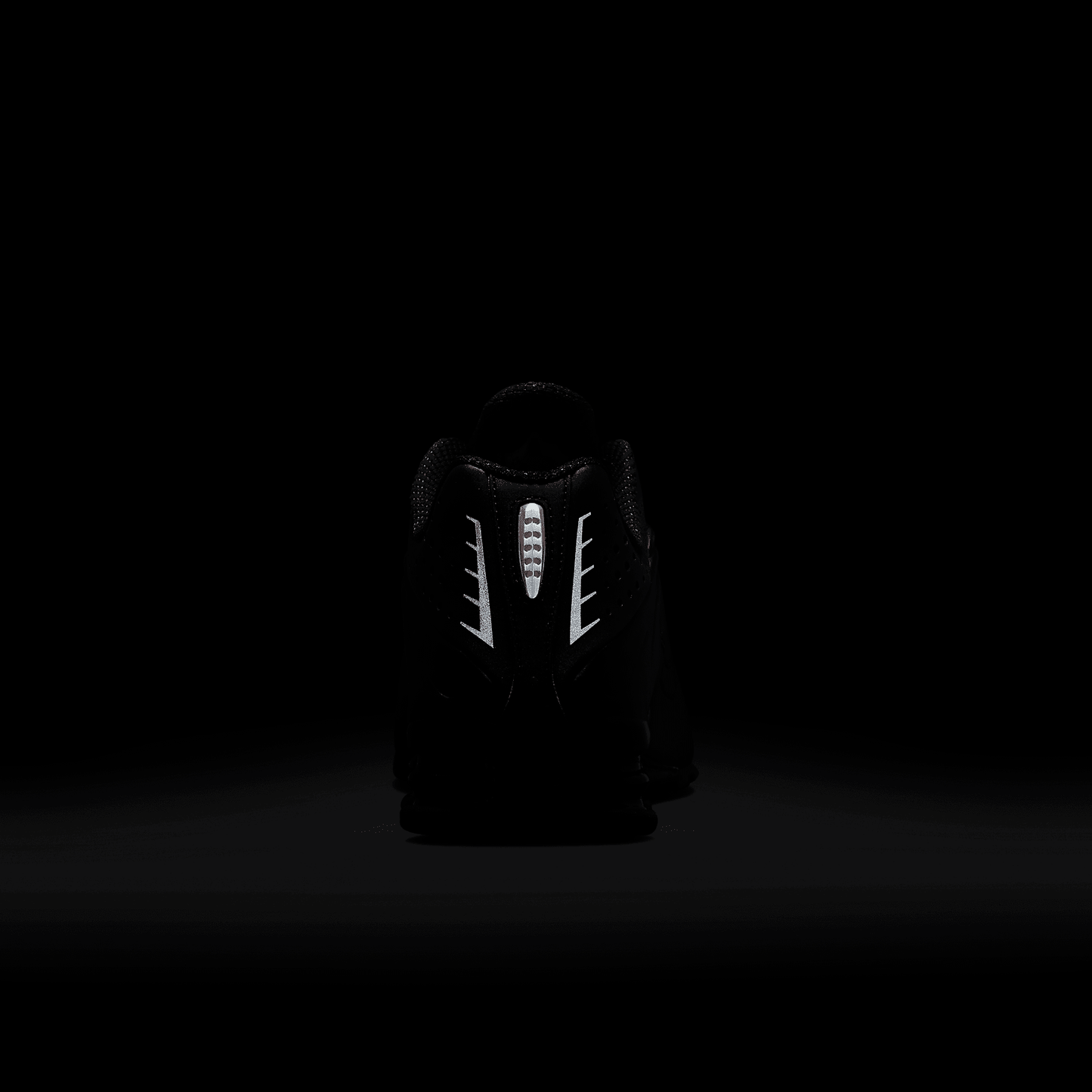 Nike Shox R4