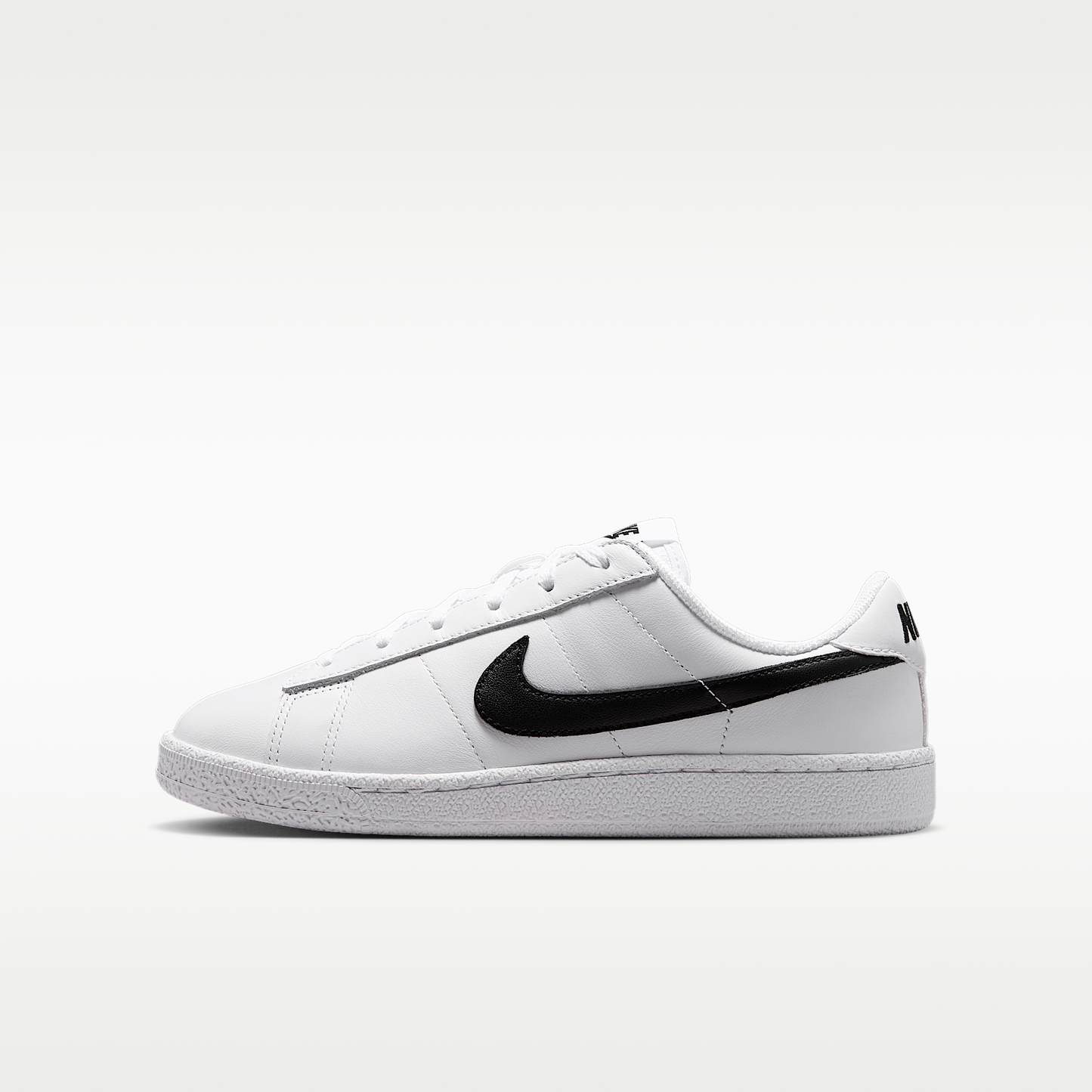 Nike Tennis Classic