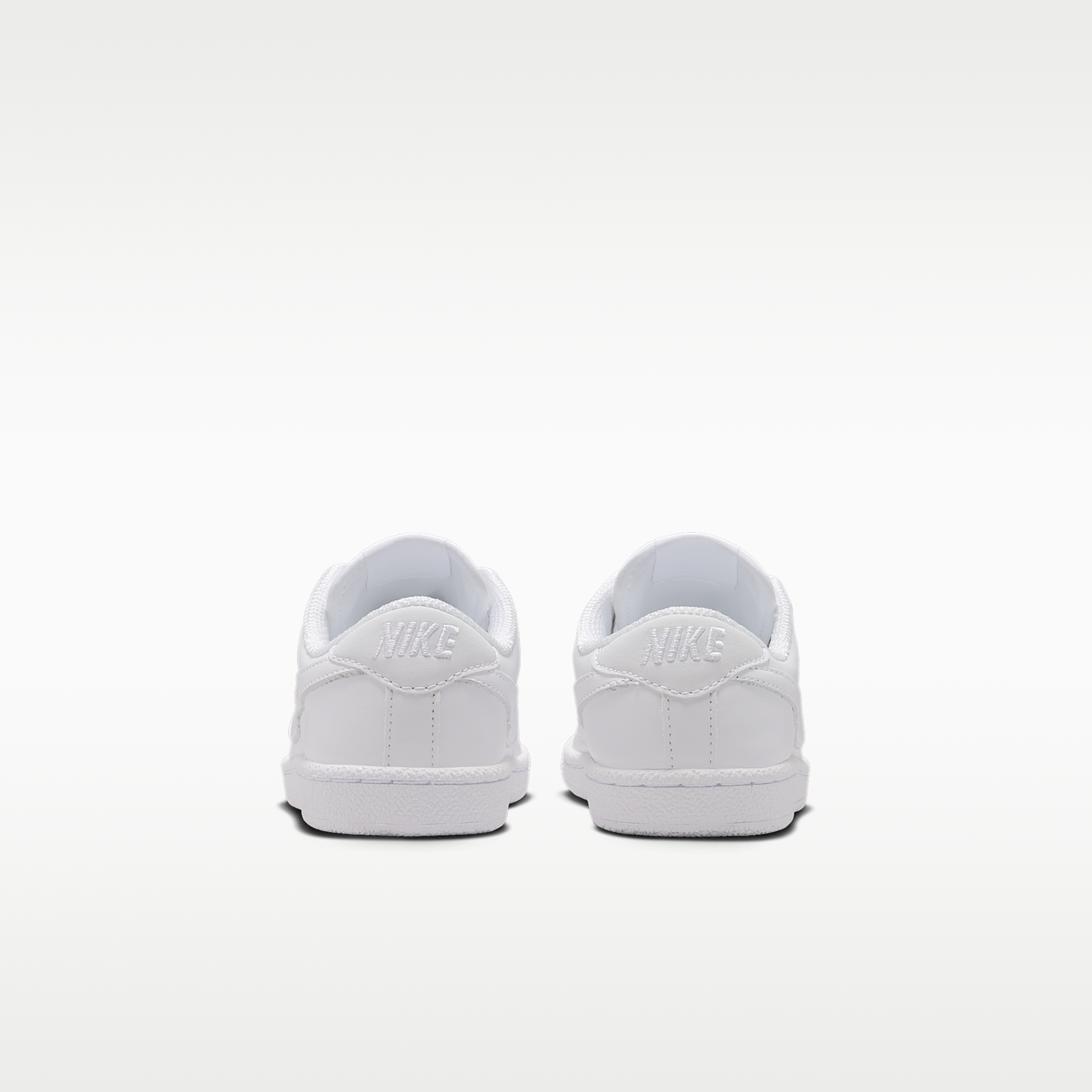 Nike Tennis Classic