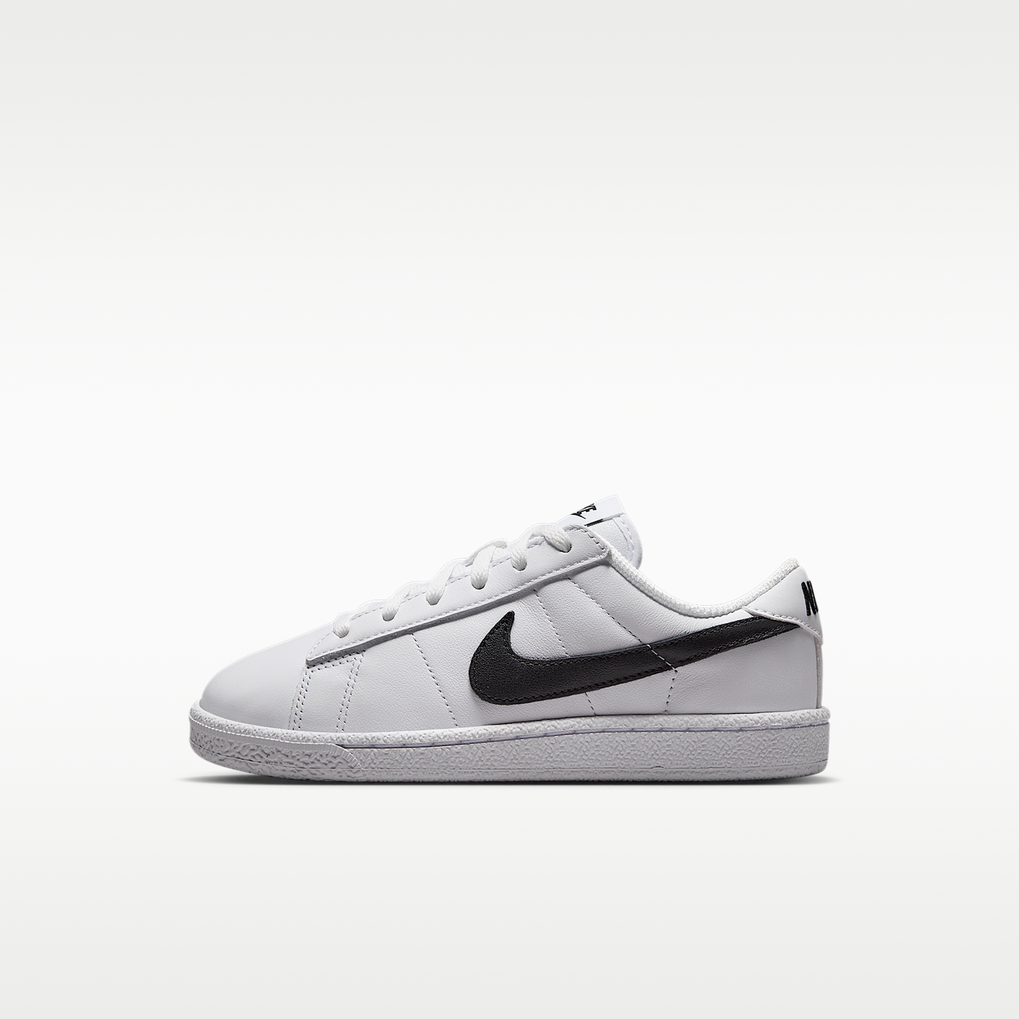 Nike Tennis Classic