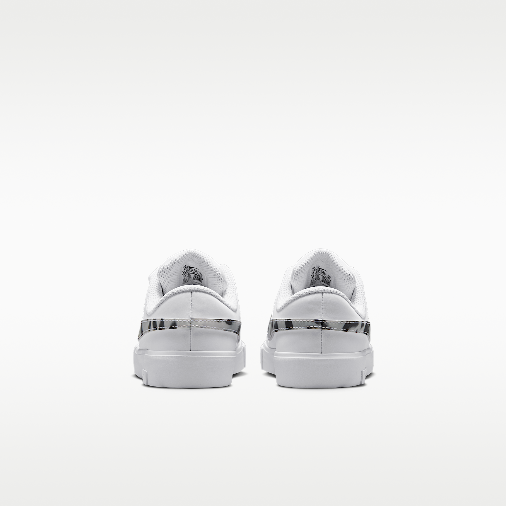 Nike Tennis Essential