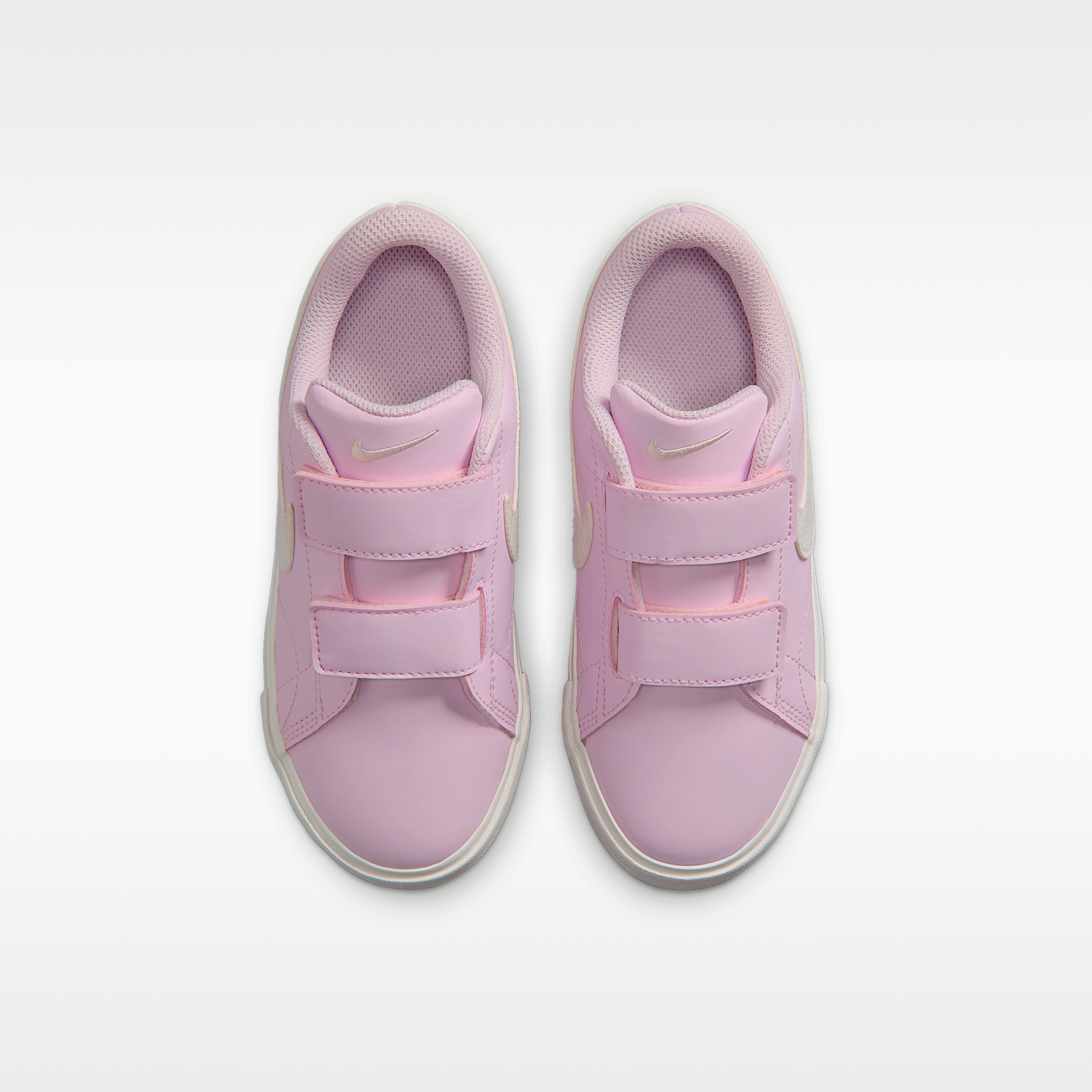 Nike Tennis Essential Younger Kids' Shoes