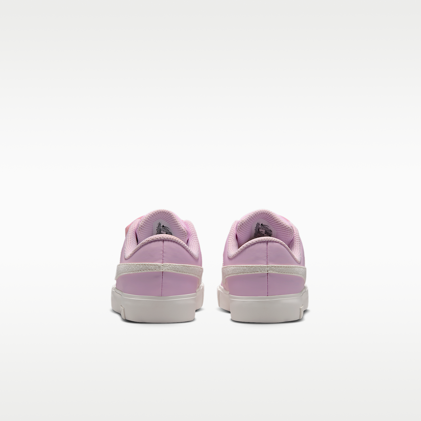 Nike Tennis Essential Younger Kids' Shoes