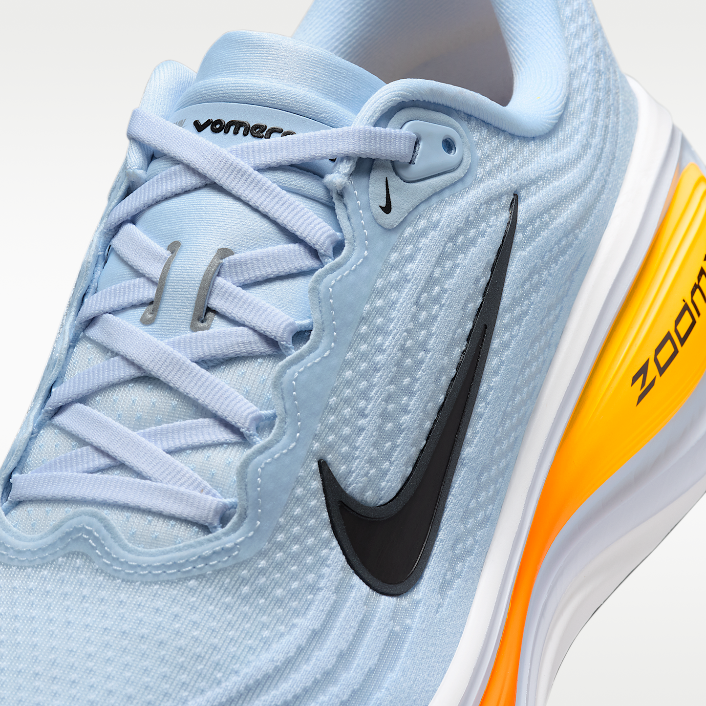 Nike Vomero Plus