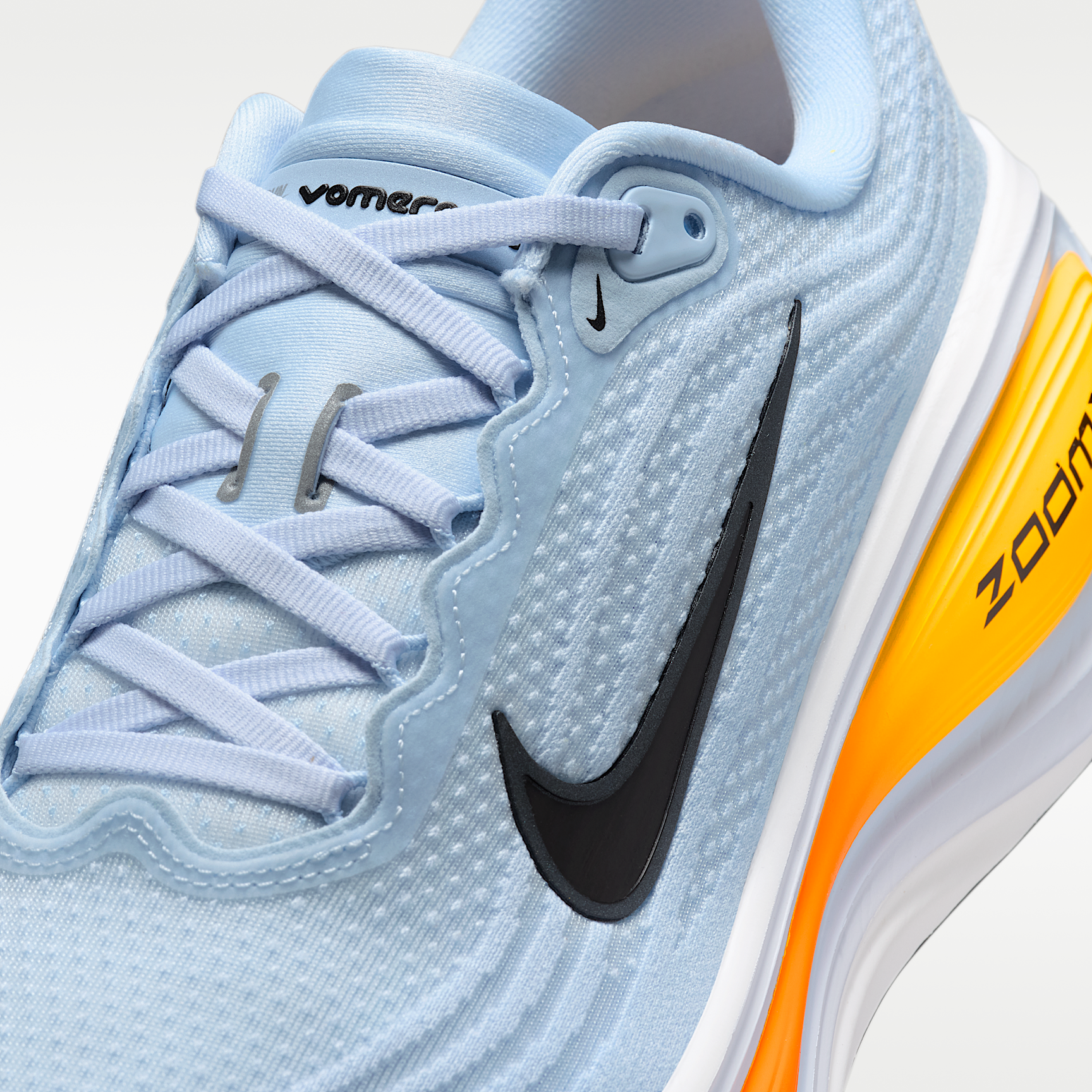 Nike Vomero Plus