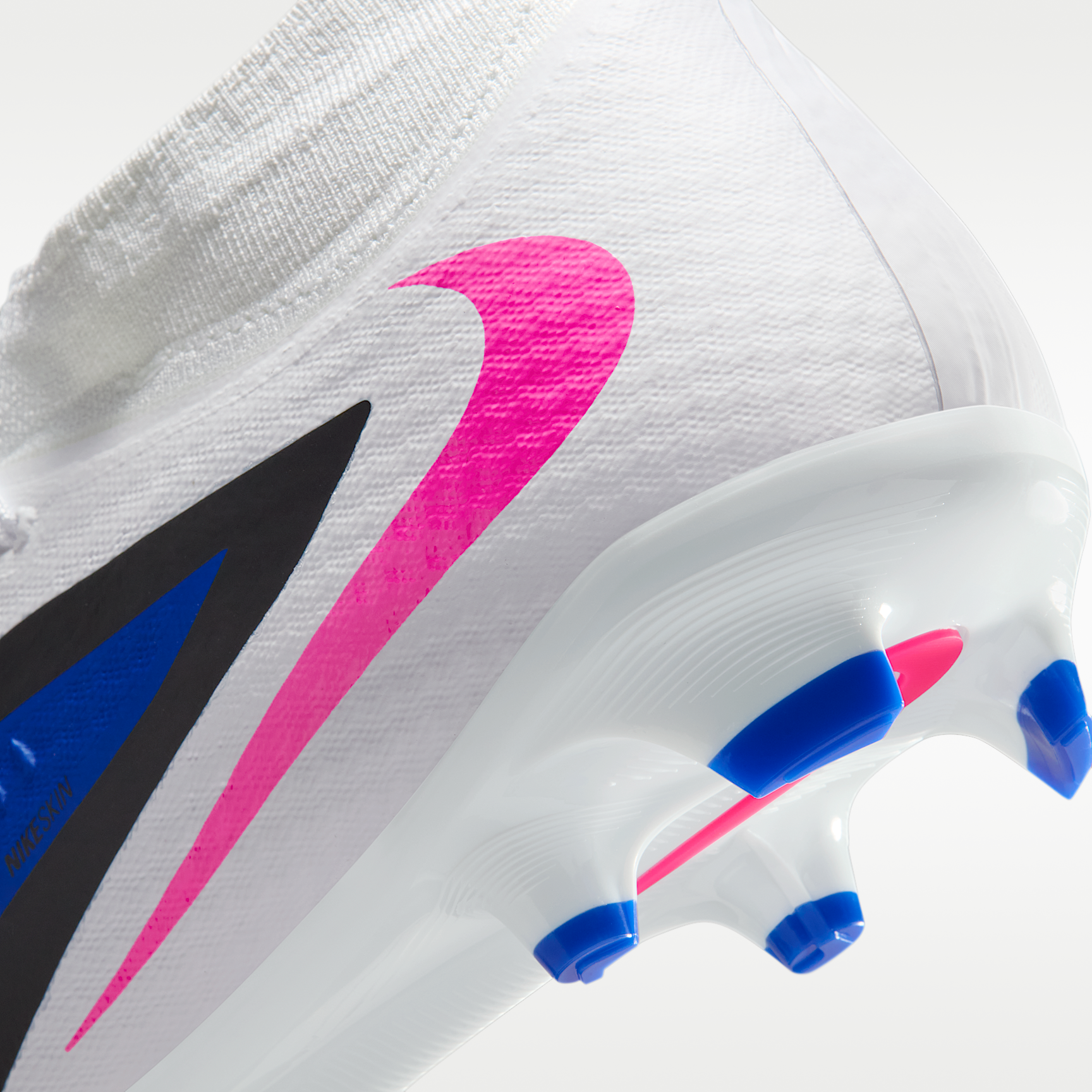 Nike Phantom 6 High Academy
