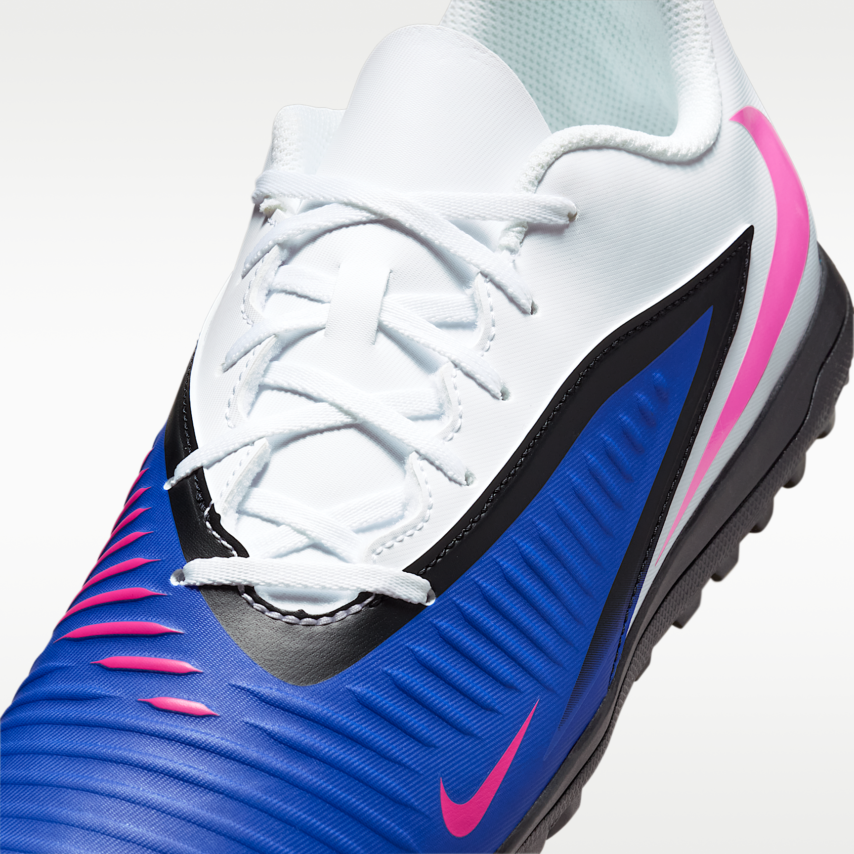 Nike Phantom 6 Low Club