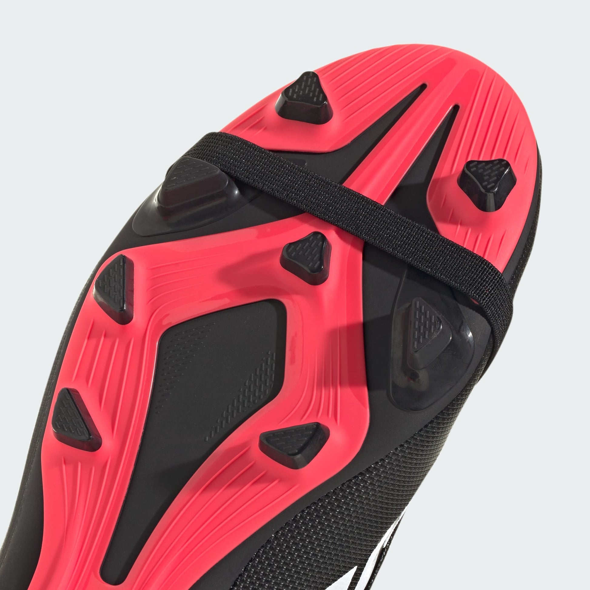 PREDATOR CLUB Fold-Over Tongue Firm Ground/Multi Ground Football Boots