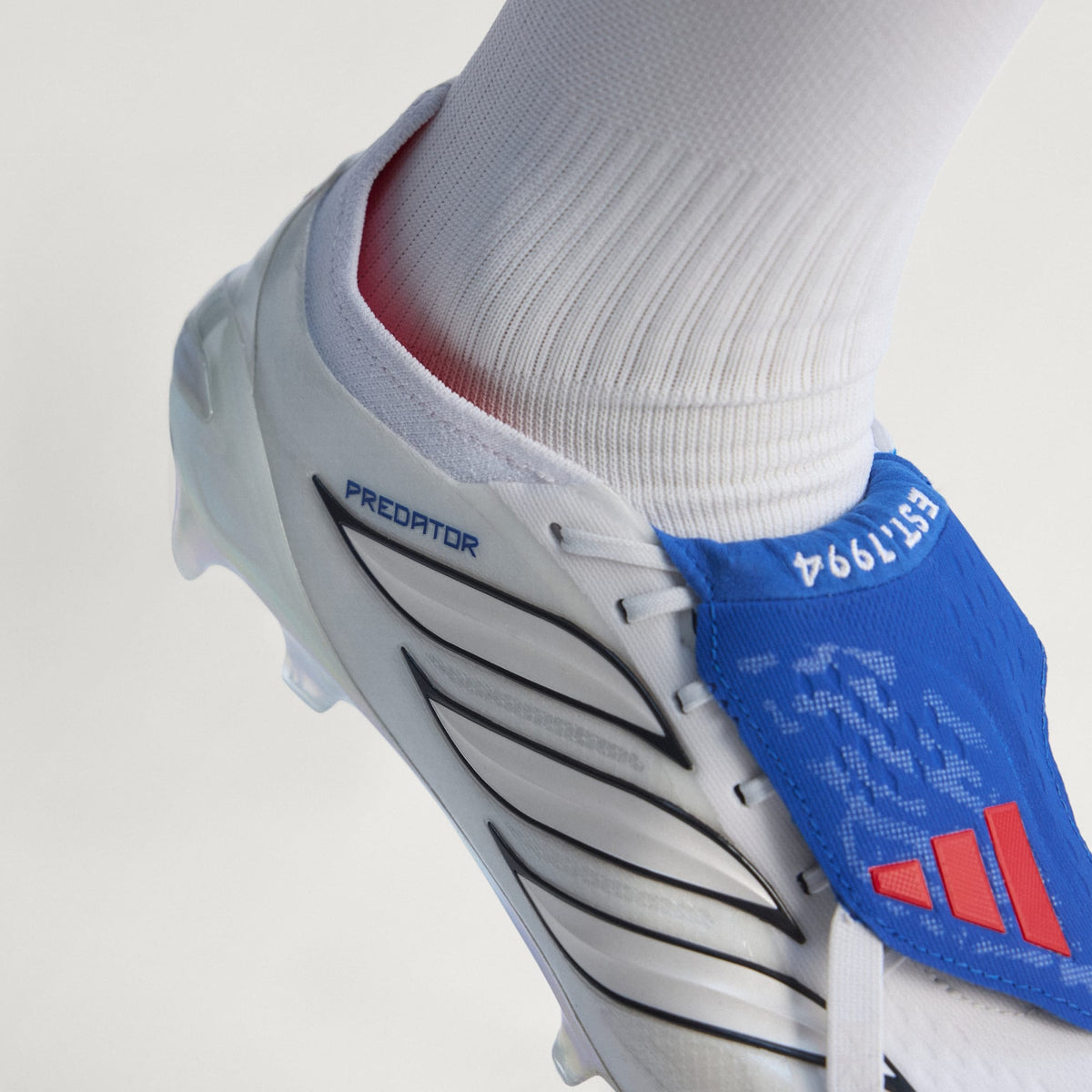 PREDATOR ELITE Fold-Over Tongue Firm Ground Football Boots