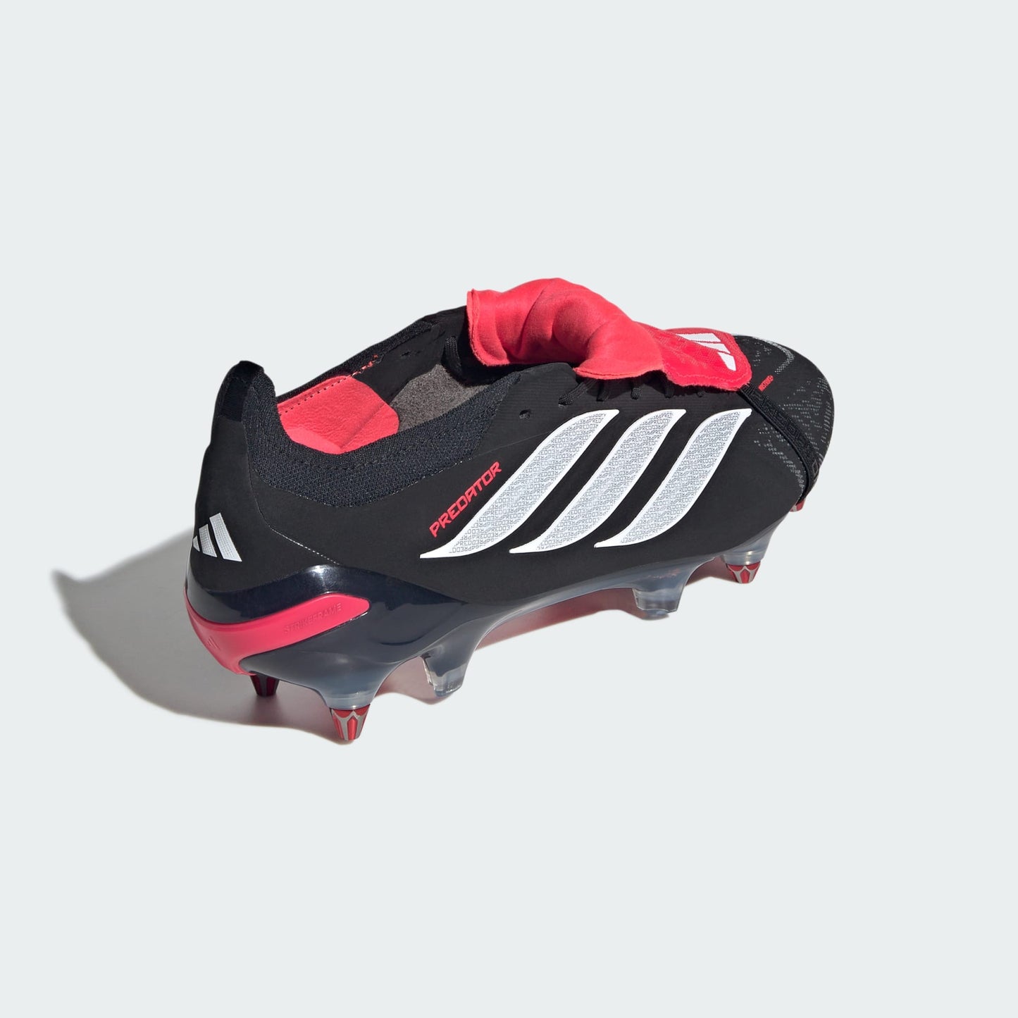 PREDATOR ELITE Fold-Over Tongue Soft Ground Football Boots