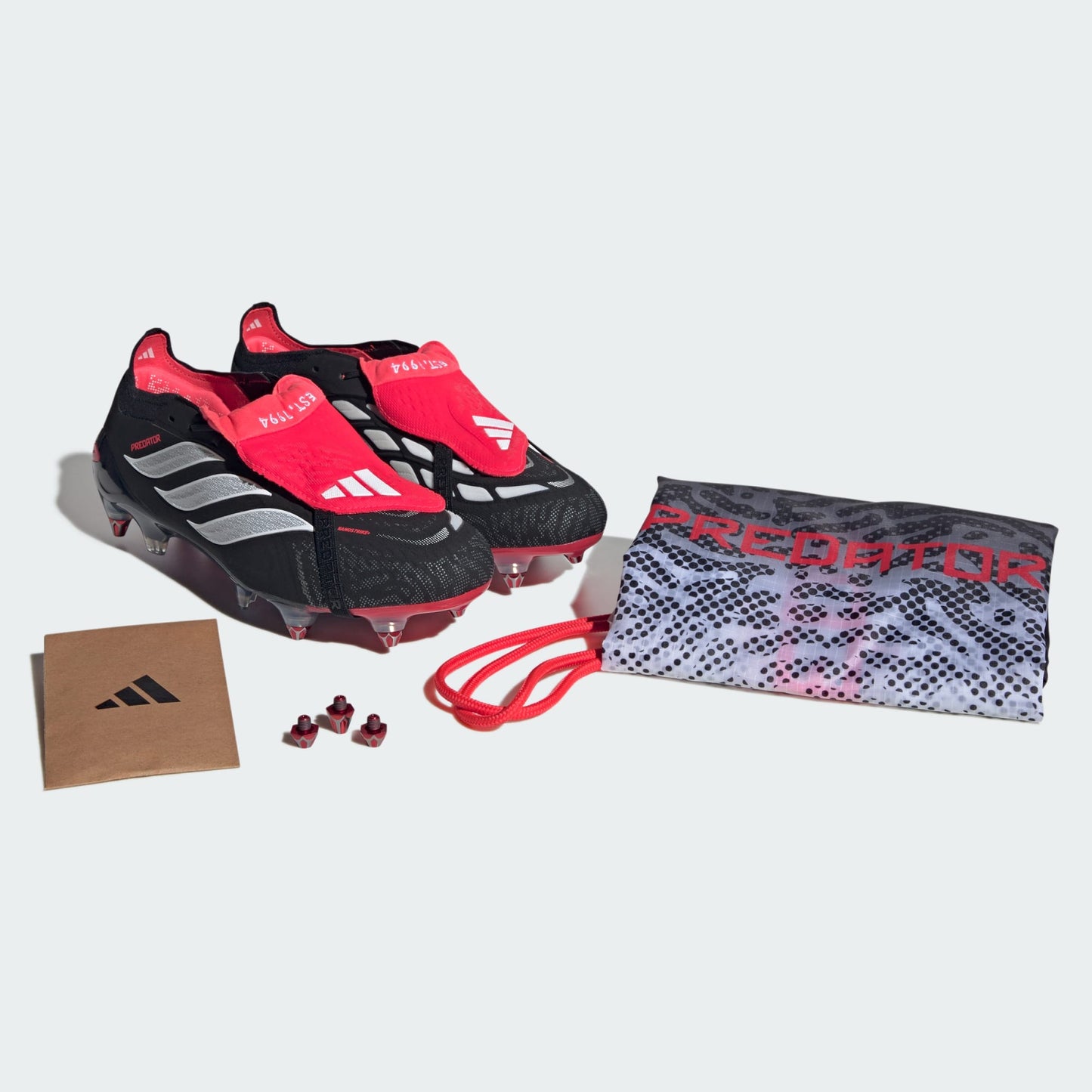 PREDATOR ELITE Fold-Over Tongue Soft Ground Football Boots