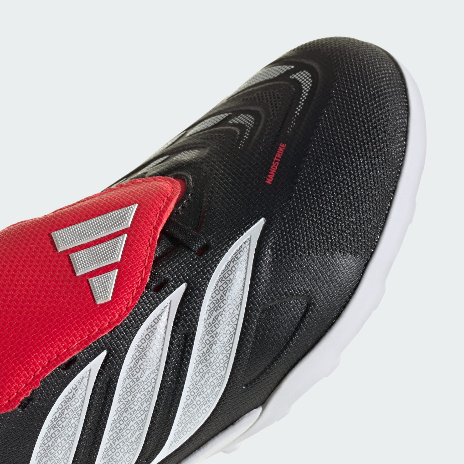 PREDATOR LEAGUE Fold-Over Tongue Turf Football Shoes Kids