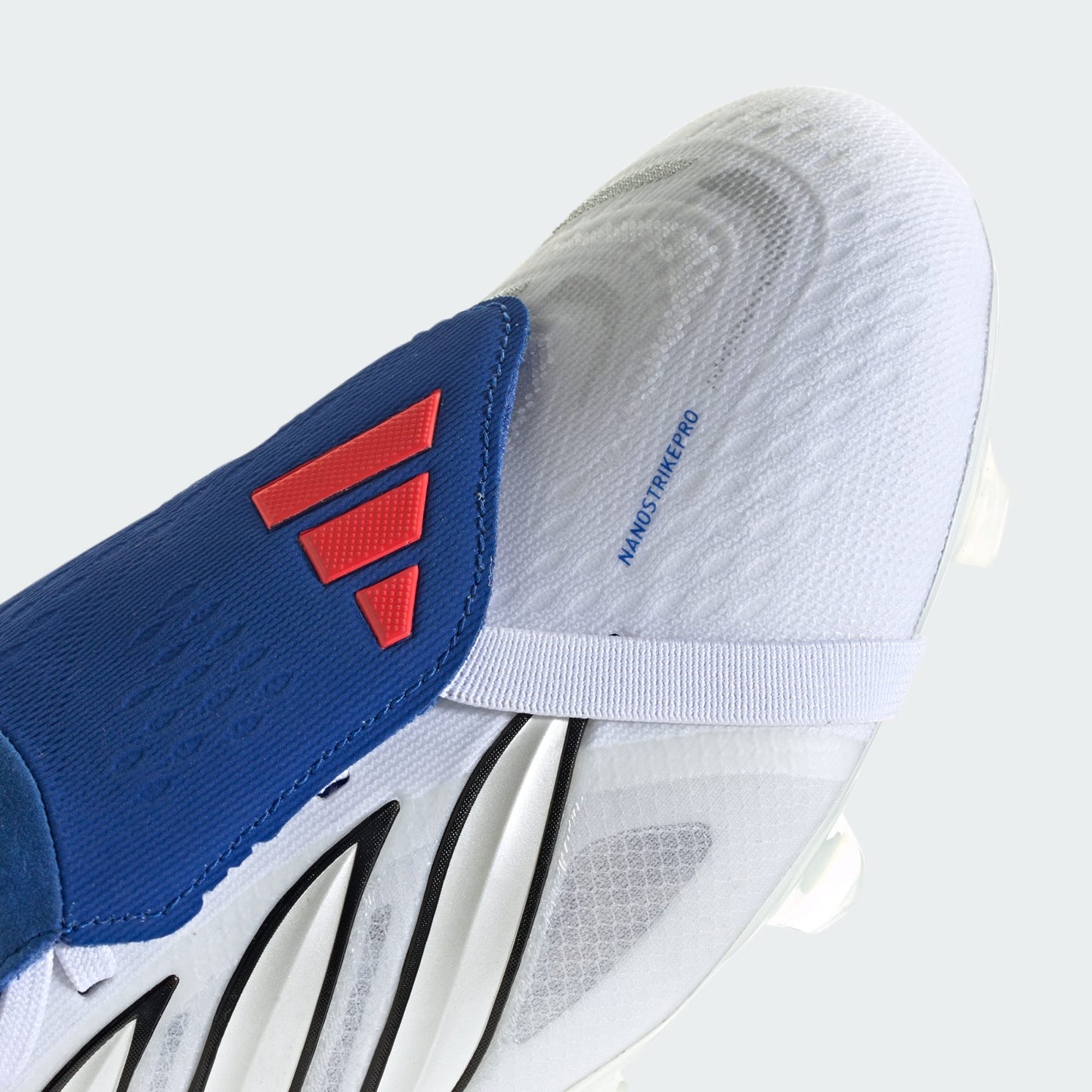 PREDATOR PRO Fold-Over Tongue Firm Ground Football Boots