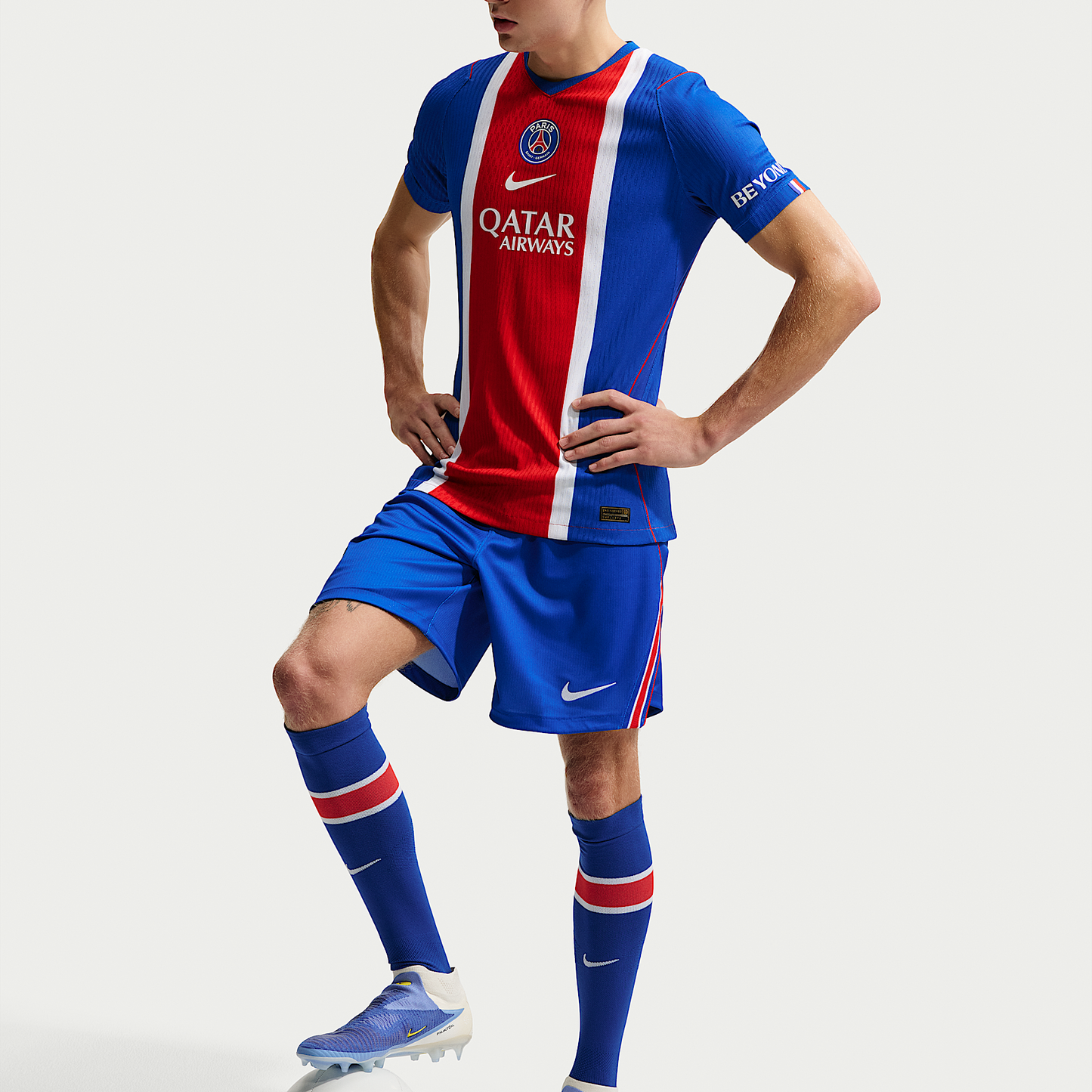 Paris Saint-Germain 2026/27 Stadium Home Men's Nike Dri-FIT Football Replica Shorts