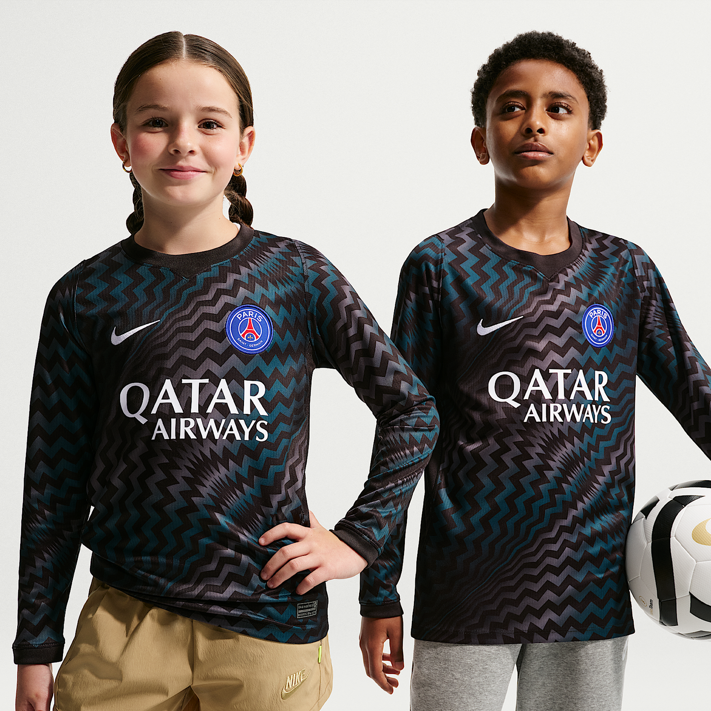 Paris Saint-Germain 2026/27 Stadium Goalkeeper