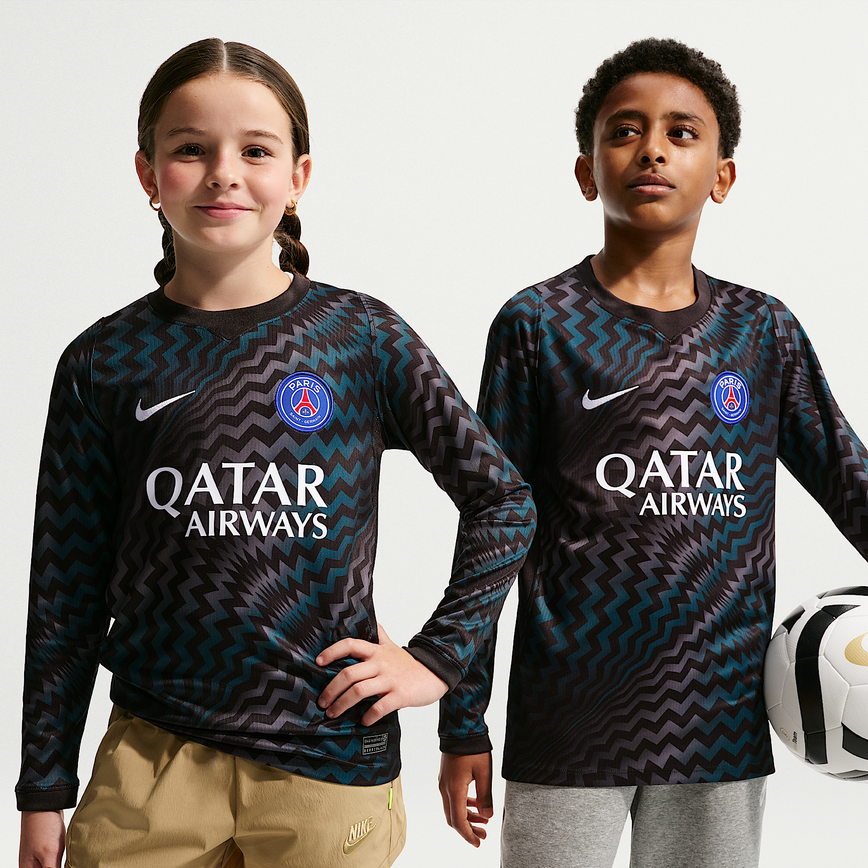 Paris Saint-Germain 2026/27 Stadium Goalkeeper