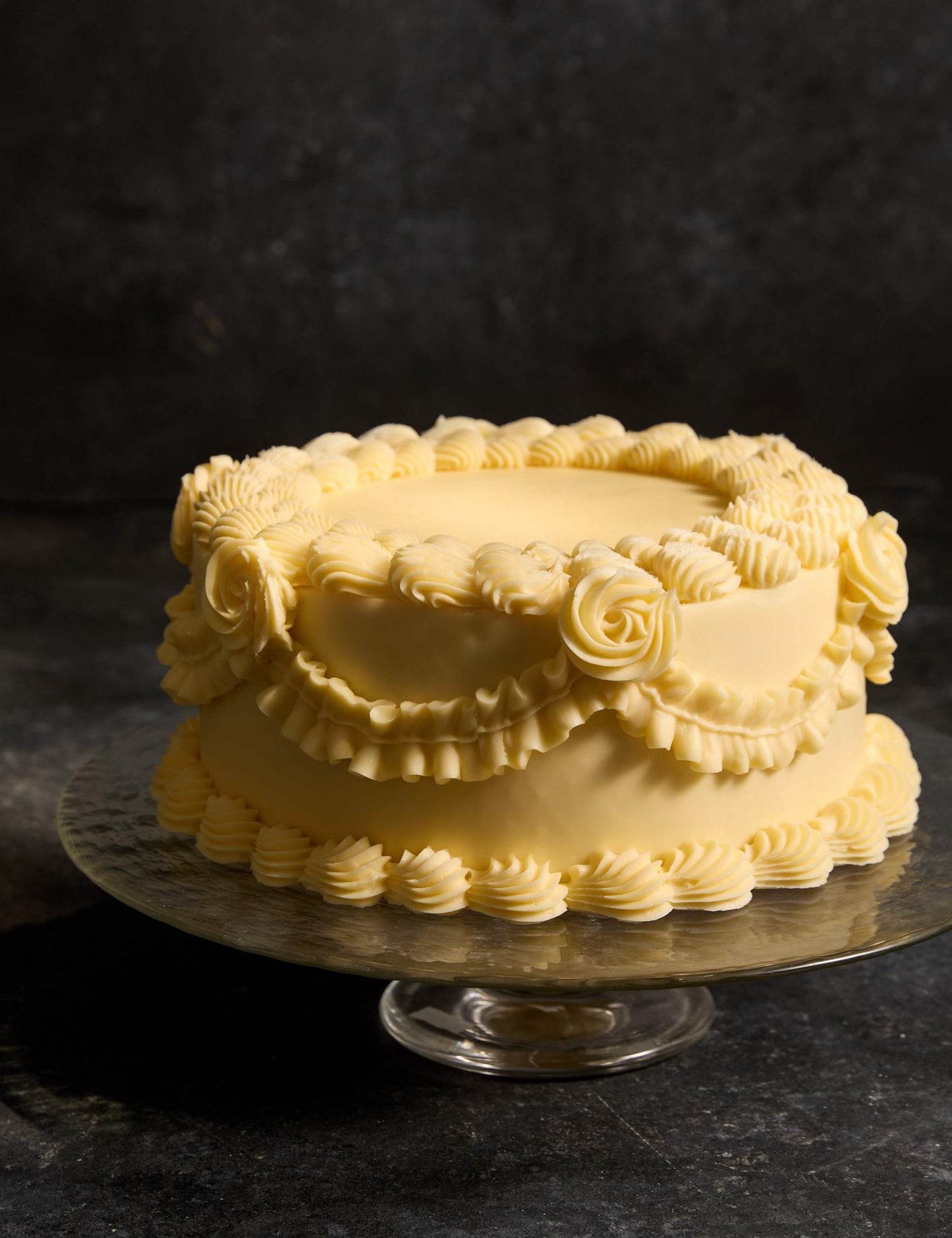Personalised Vintage Party Cake (Serves 20)