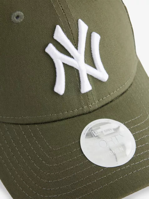 NEW ERA 9FORTY Essential New York Yankees Cotton Baseball Cap