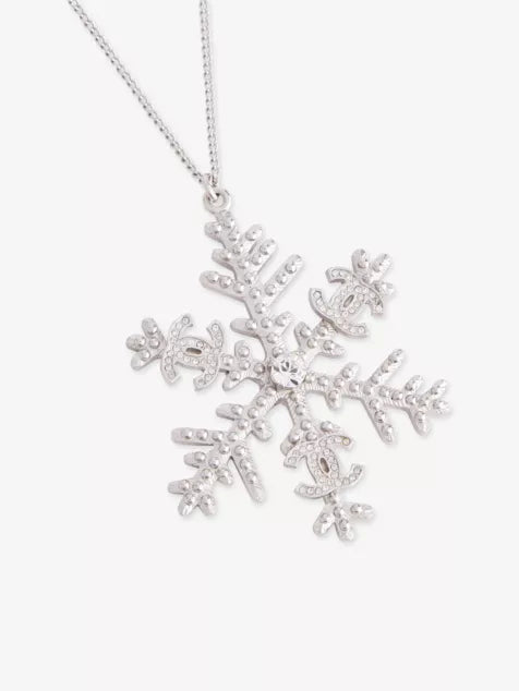 RESELFRIDGES Pre-Loved Chanel Silver Plated CC Rhinestone Snowflake Pendant Necklace