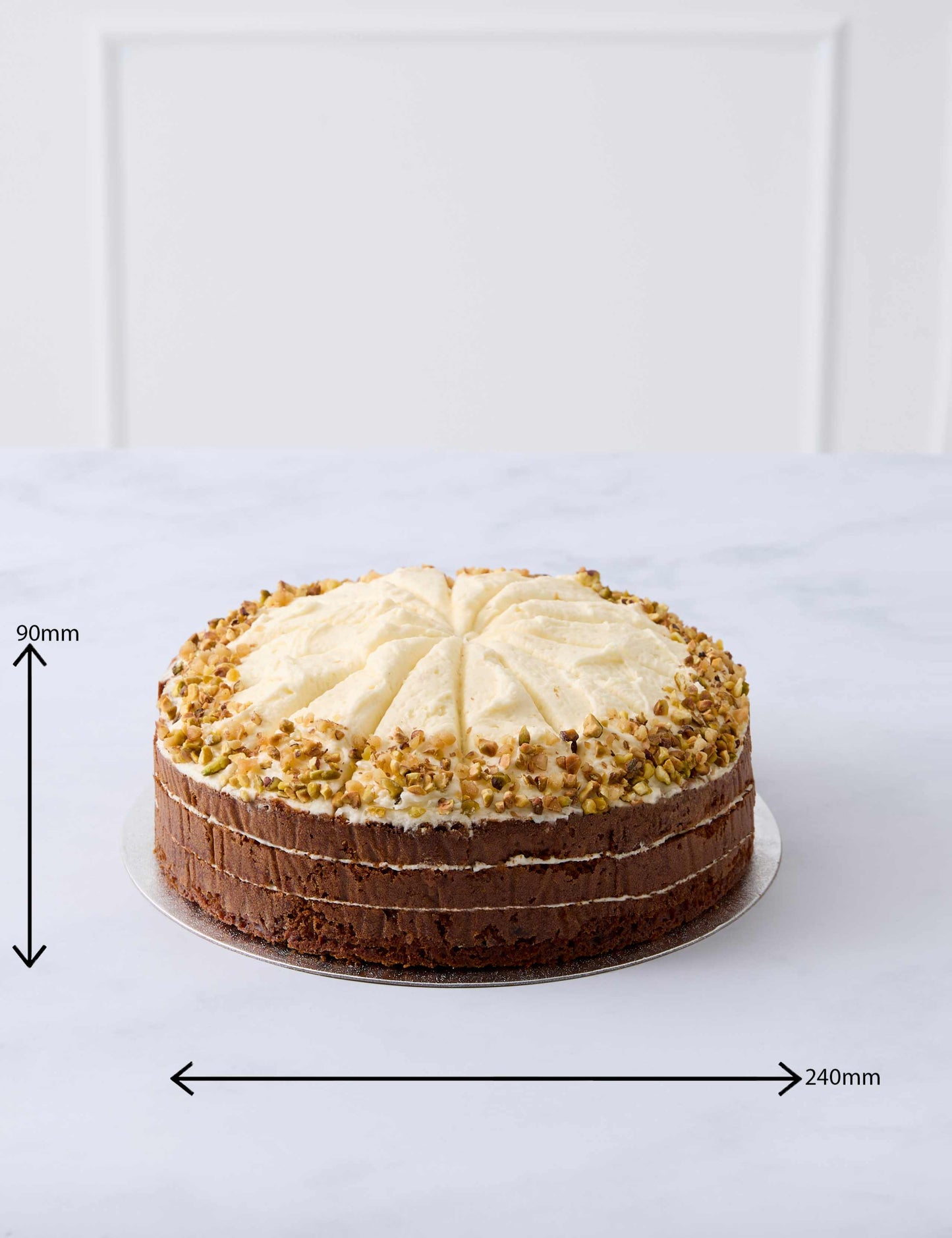 Round Carrot Cake (Serves 14)