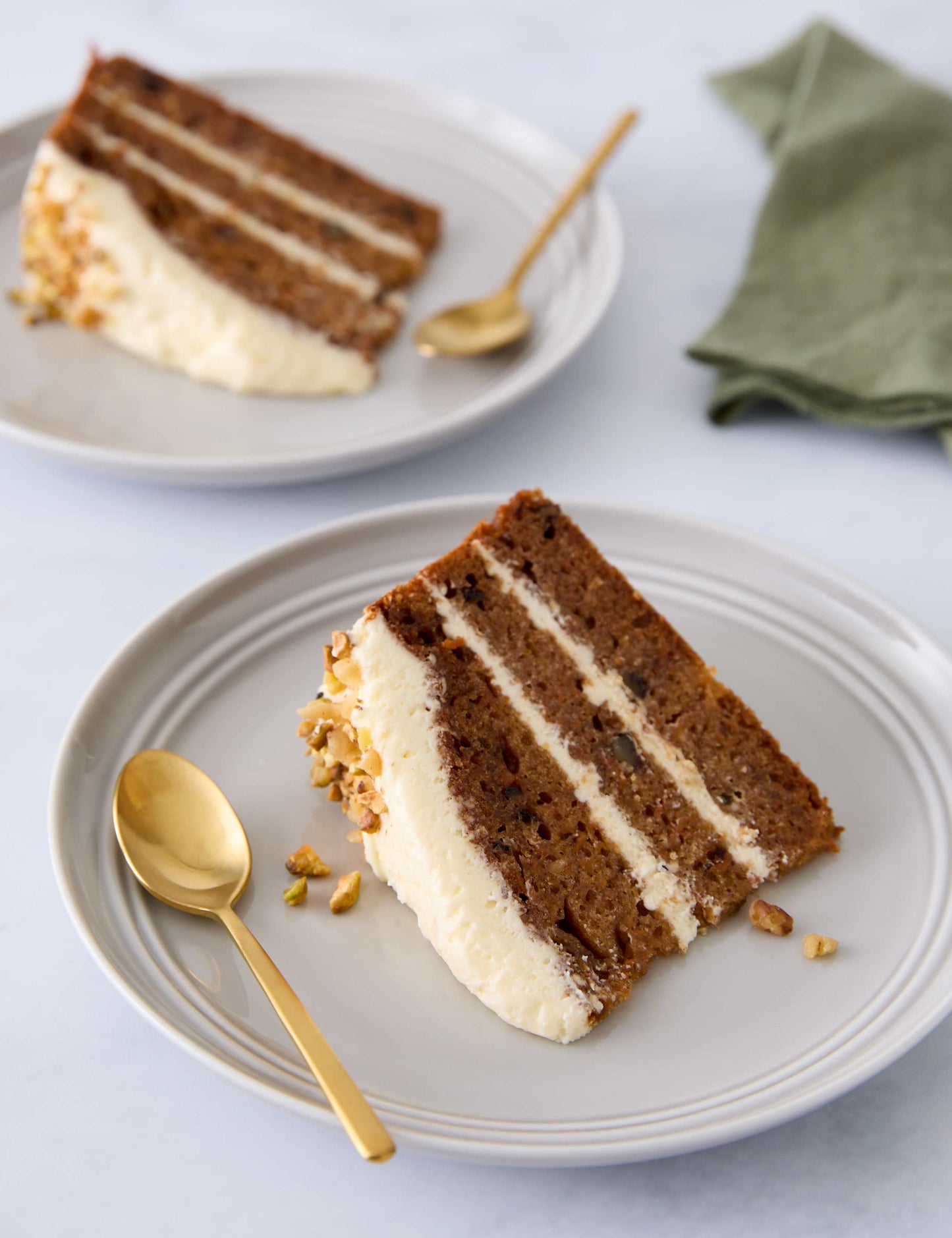 Round Carrot Cake (Serves 14)